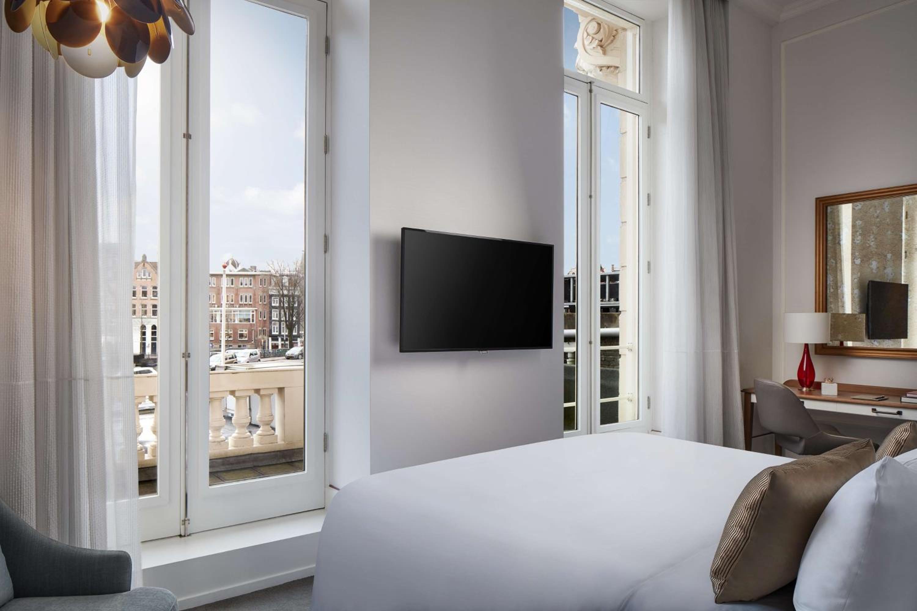 Tivoli Doelen Amsterdam Hotel