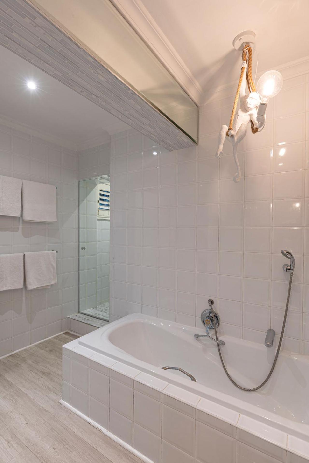 Clifton YOLO Spaces - Clifton Boutique Apartments