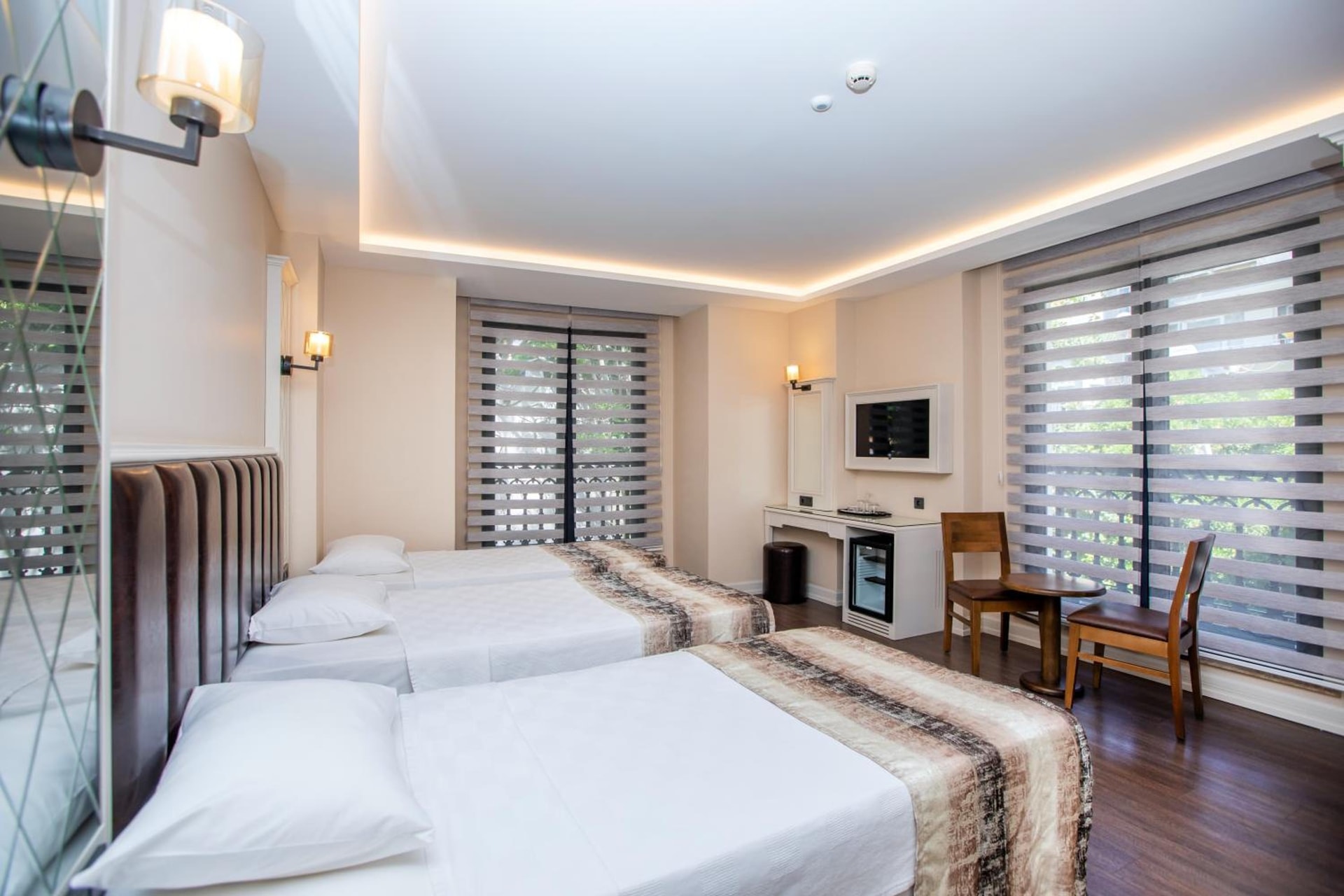 PRAG HOTEL