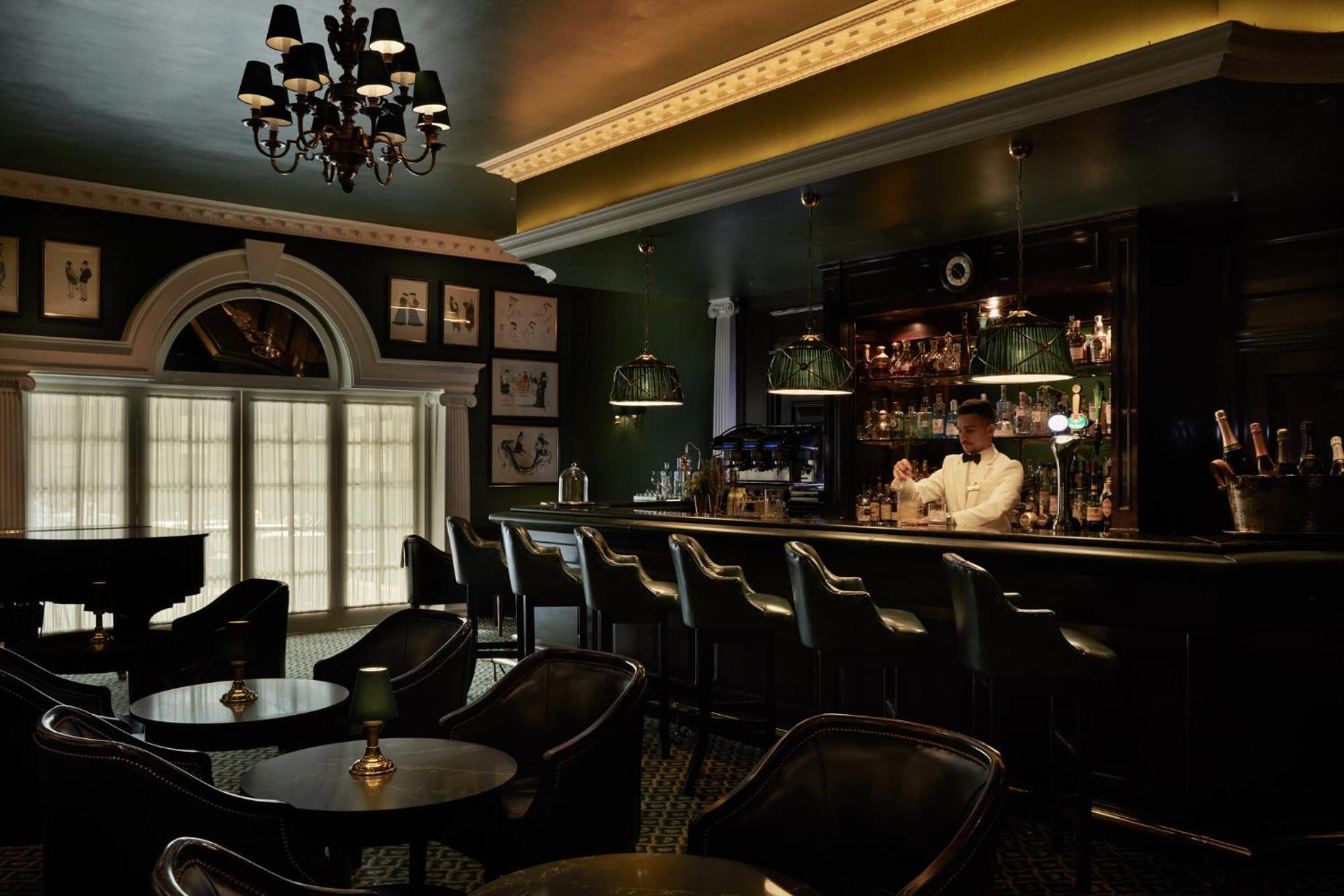bar