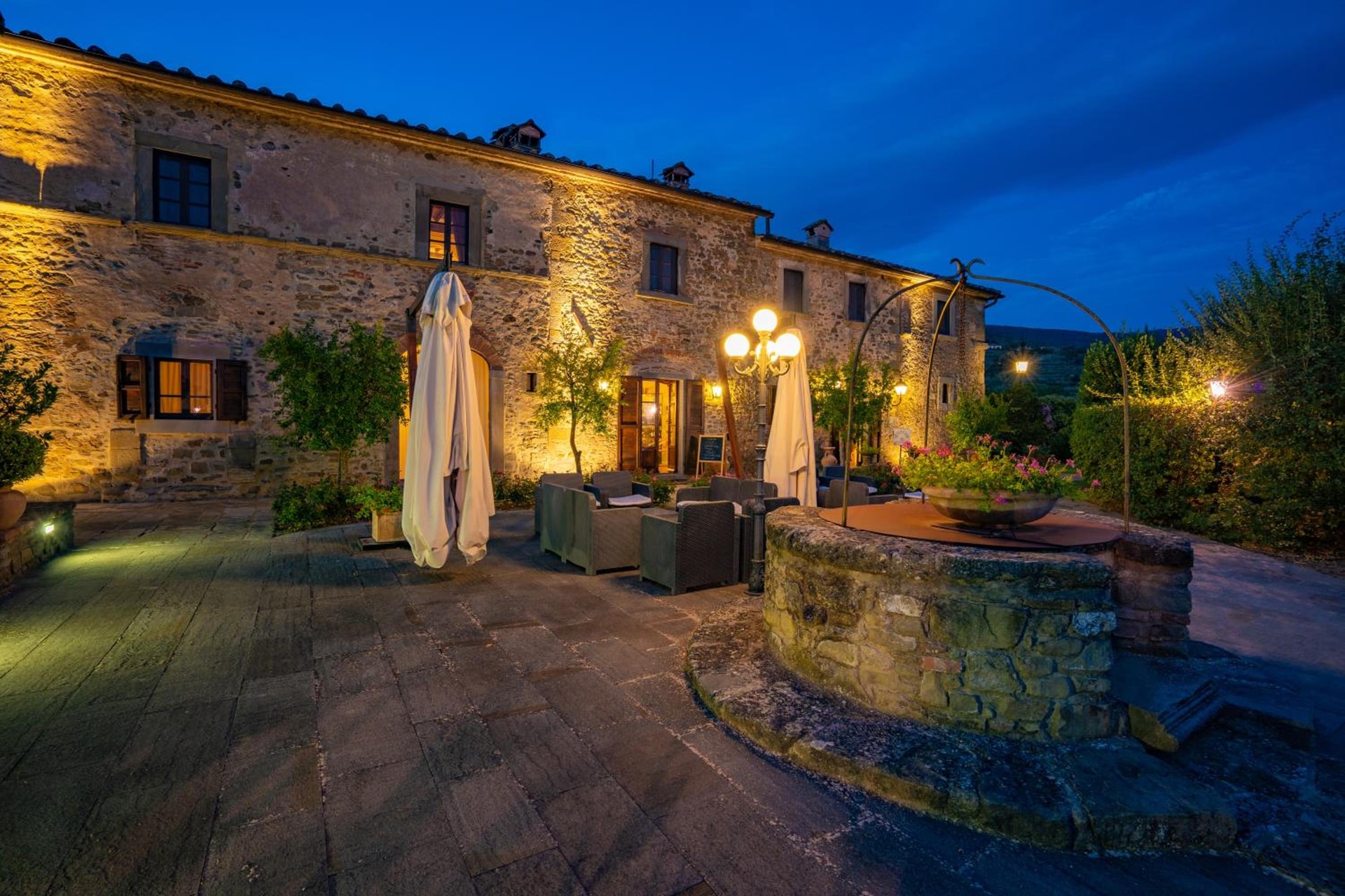 outdoor bbq area