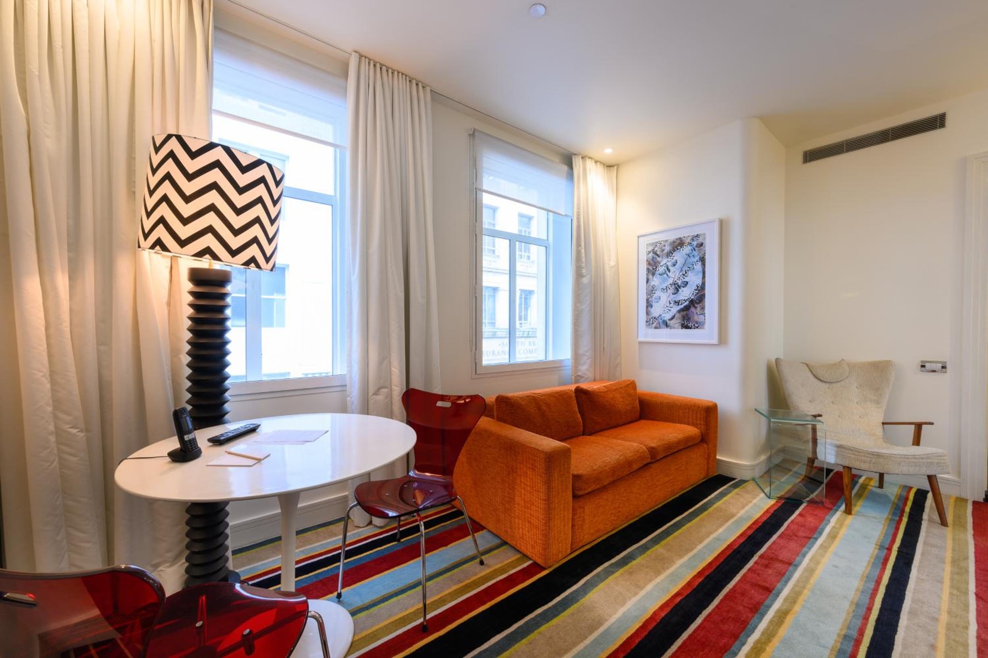 Hotel DeBrett