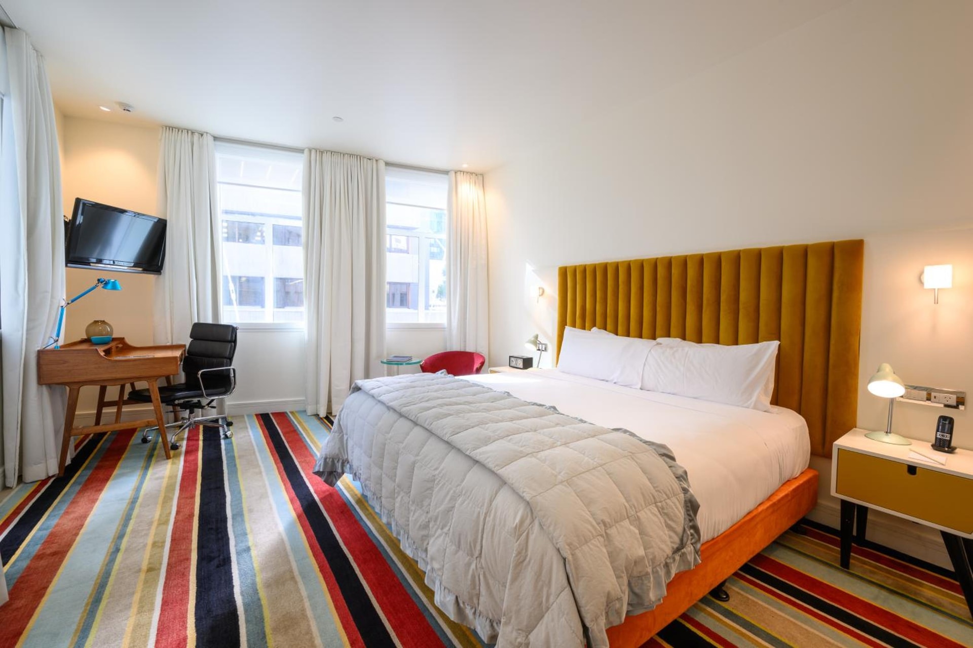 Hotel DeBrett