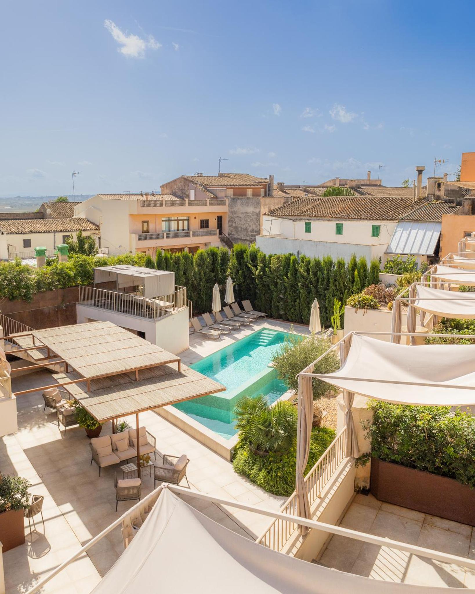 Ynaira hotel & Spa