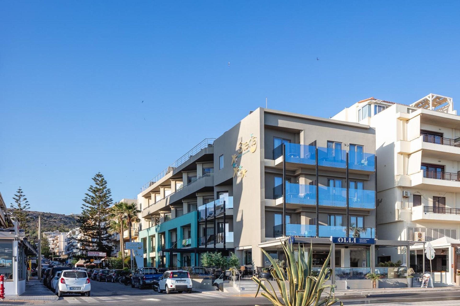 Steris Elegant Beach Hotel