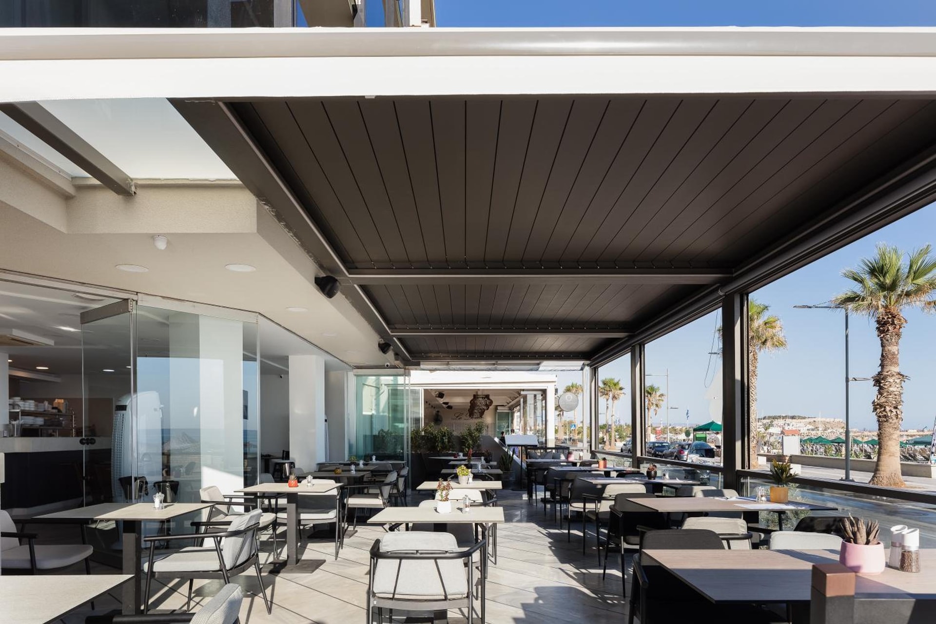 Steris Elegant Beach Hotel