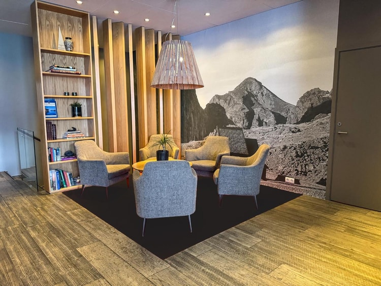 hotel image 0