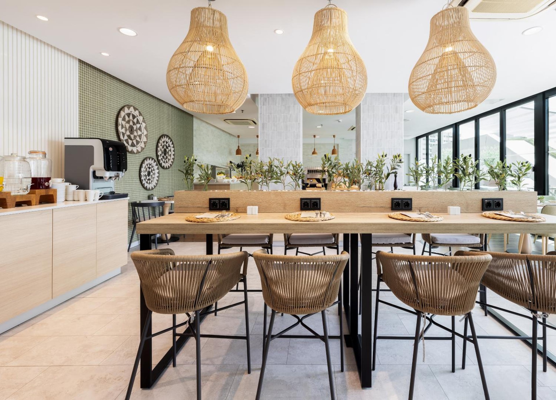 dining