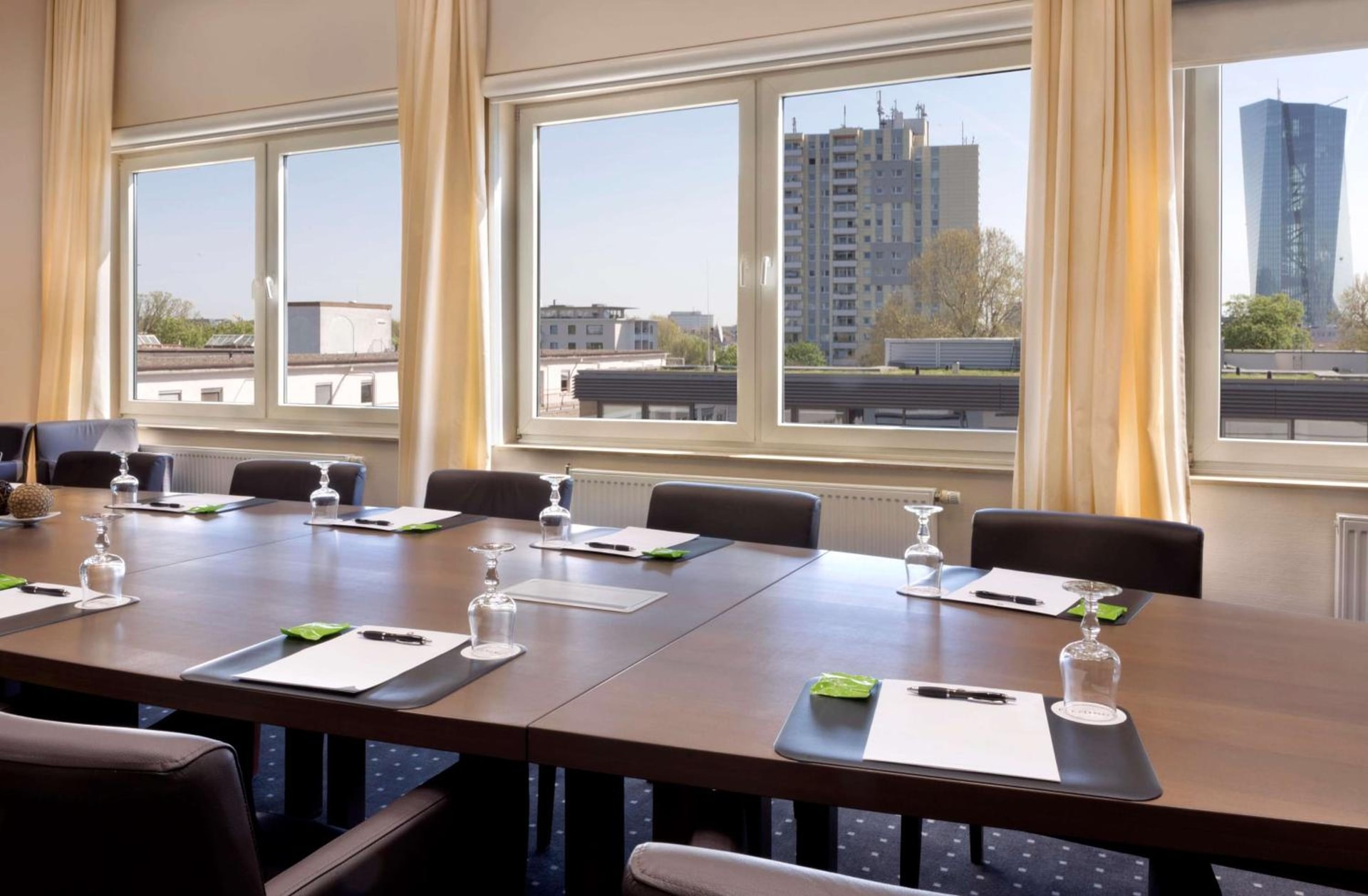 Flemings Hotel Frankfurt Main-Riverside