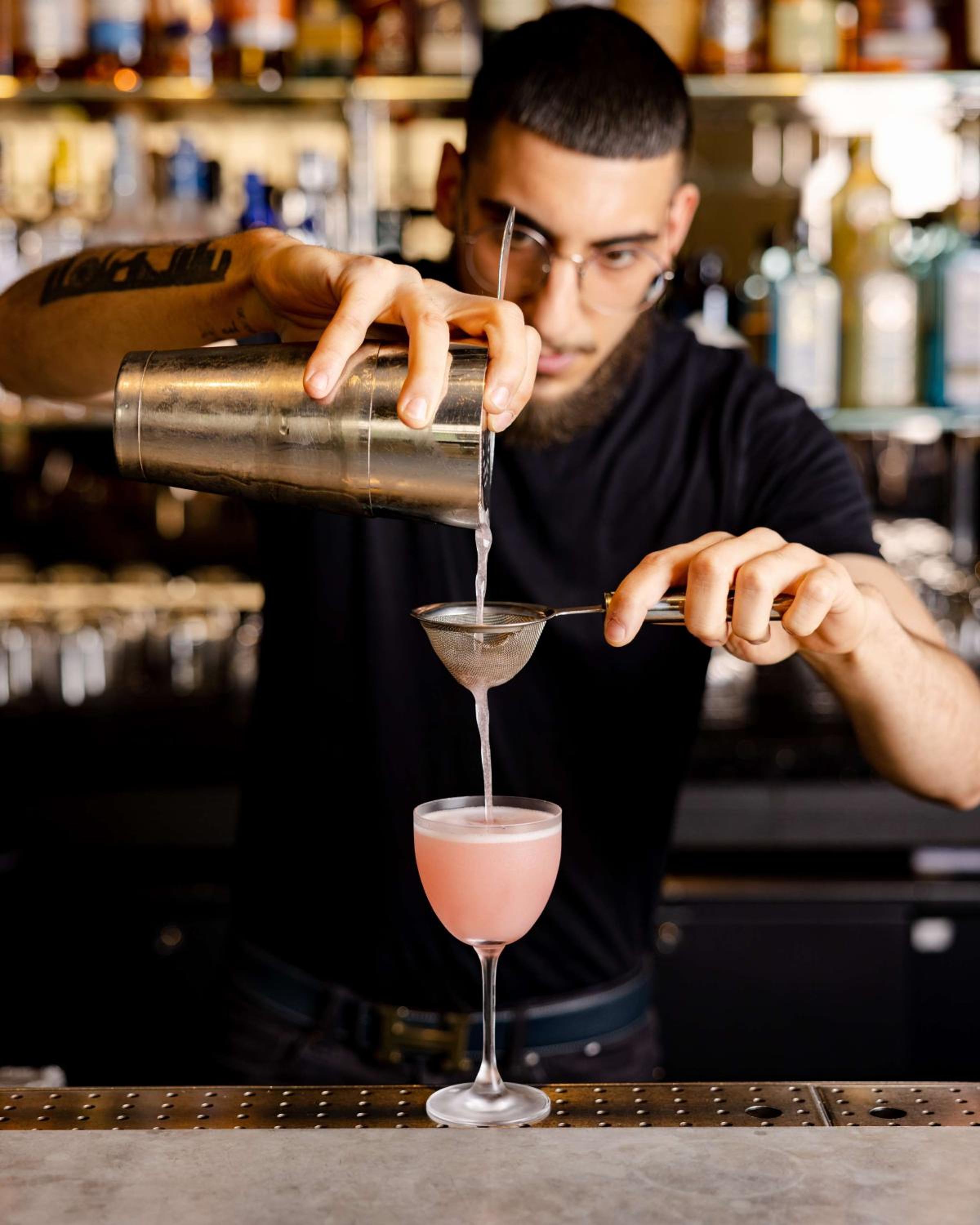 bar