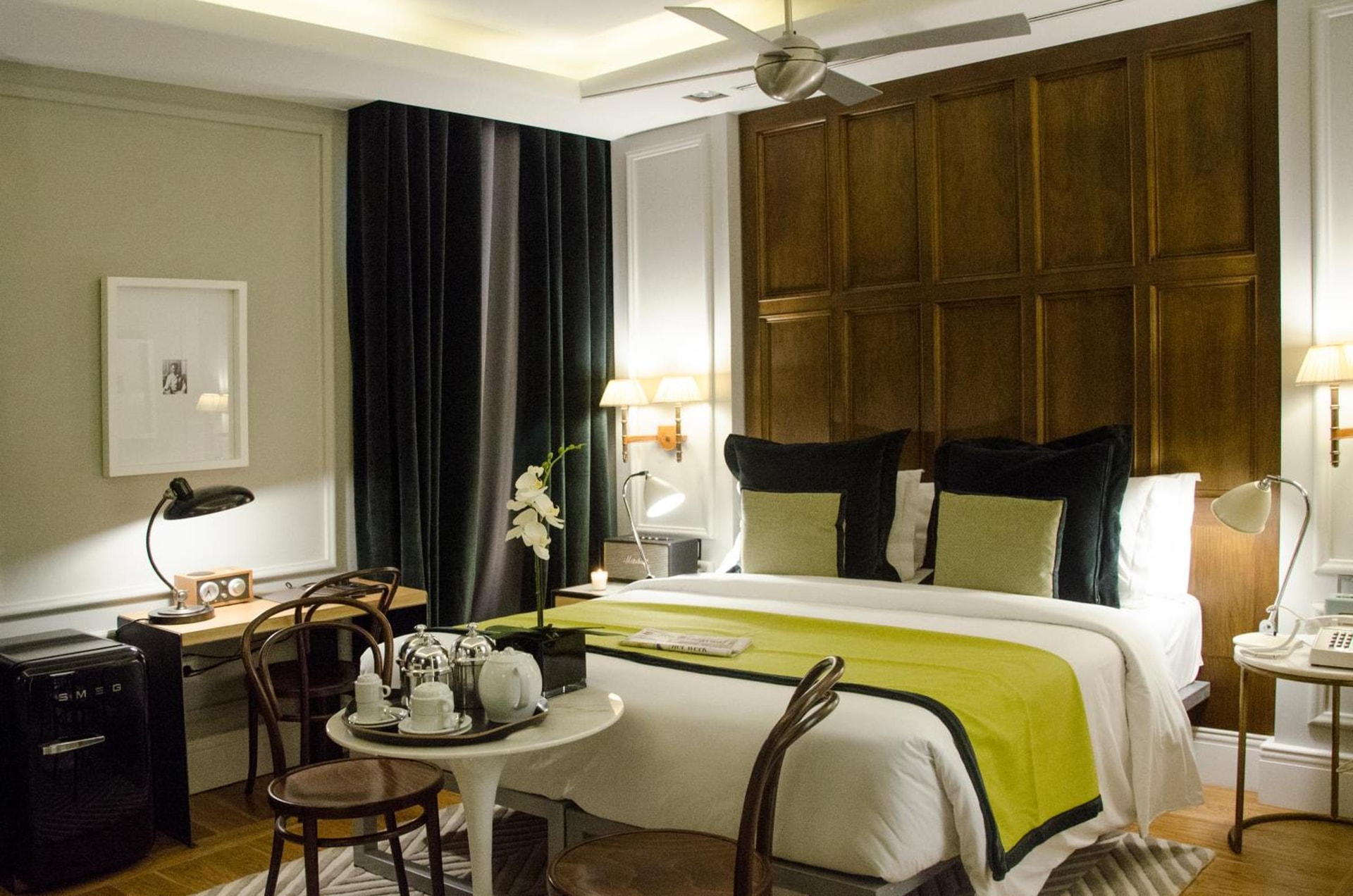 Browns Central Hotel