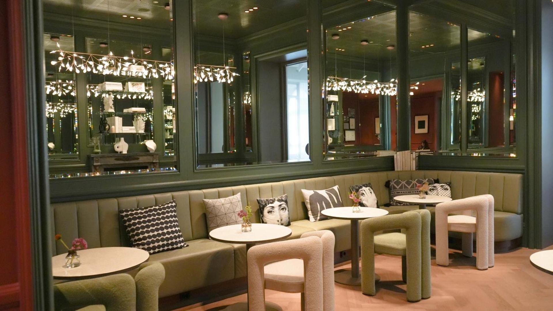 Hotel Sans Souci, Vienna