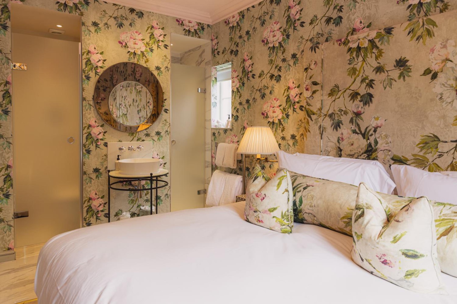 No 15 by GuestHouse, Bath