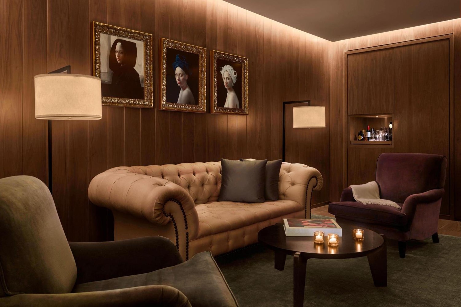 hotel reception