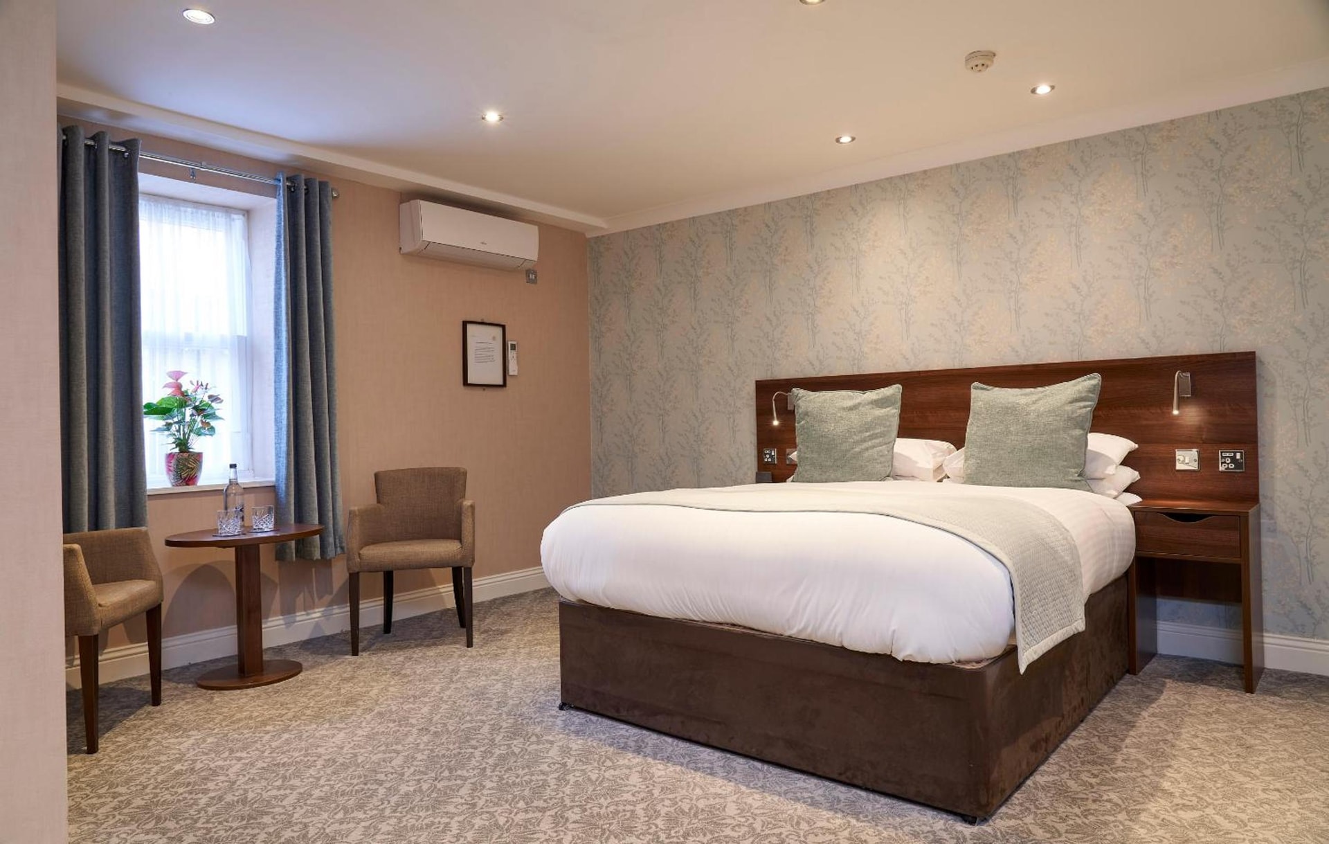 Kingston Theatre Hotel