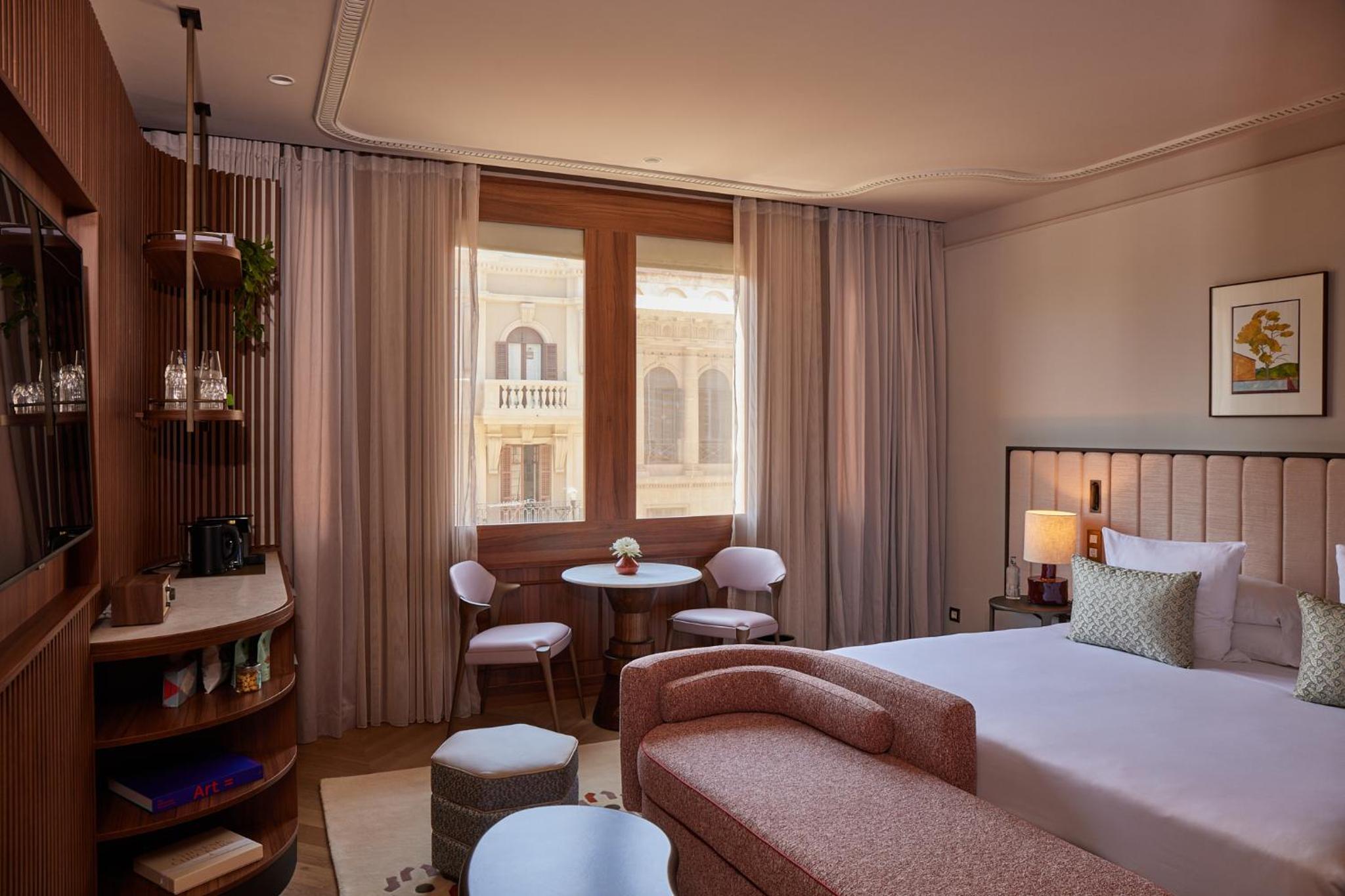 Grand Hotel Central, Small Luxury Hotels