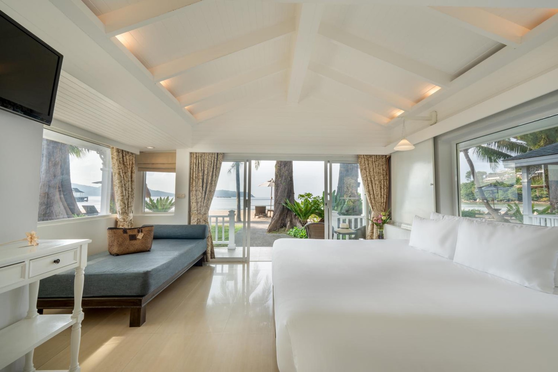 Thavorn Beach Village Resort & Spa Phuket