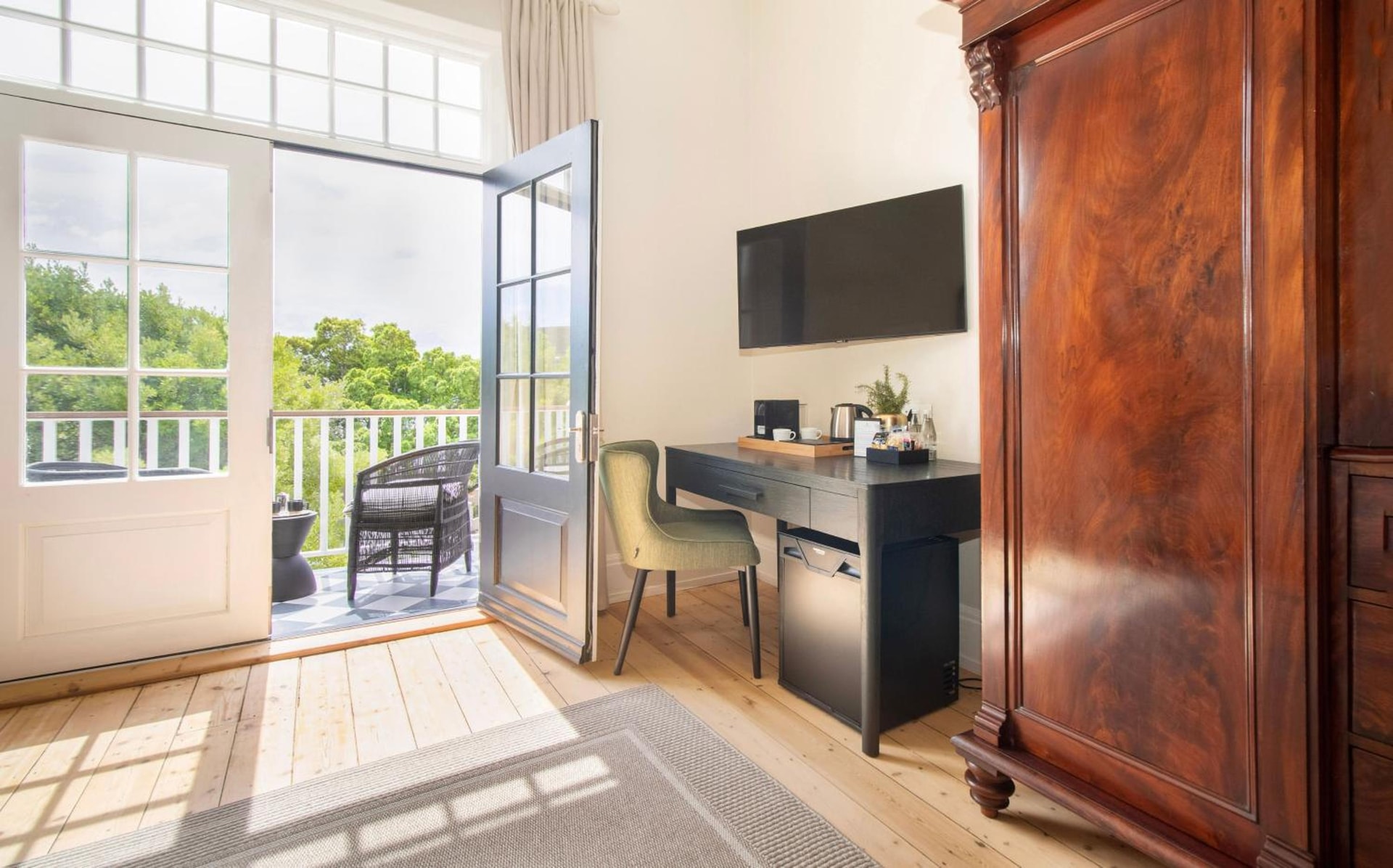 One Kensington Boutique Hotel