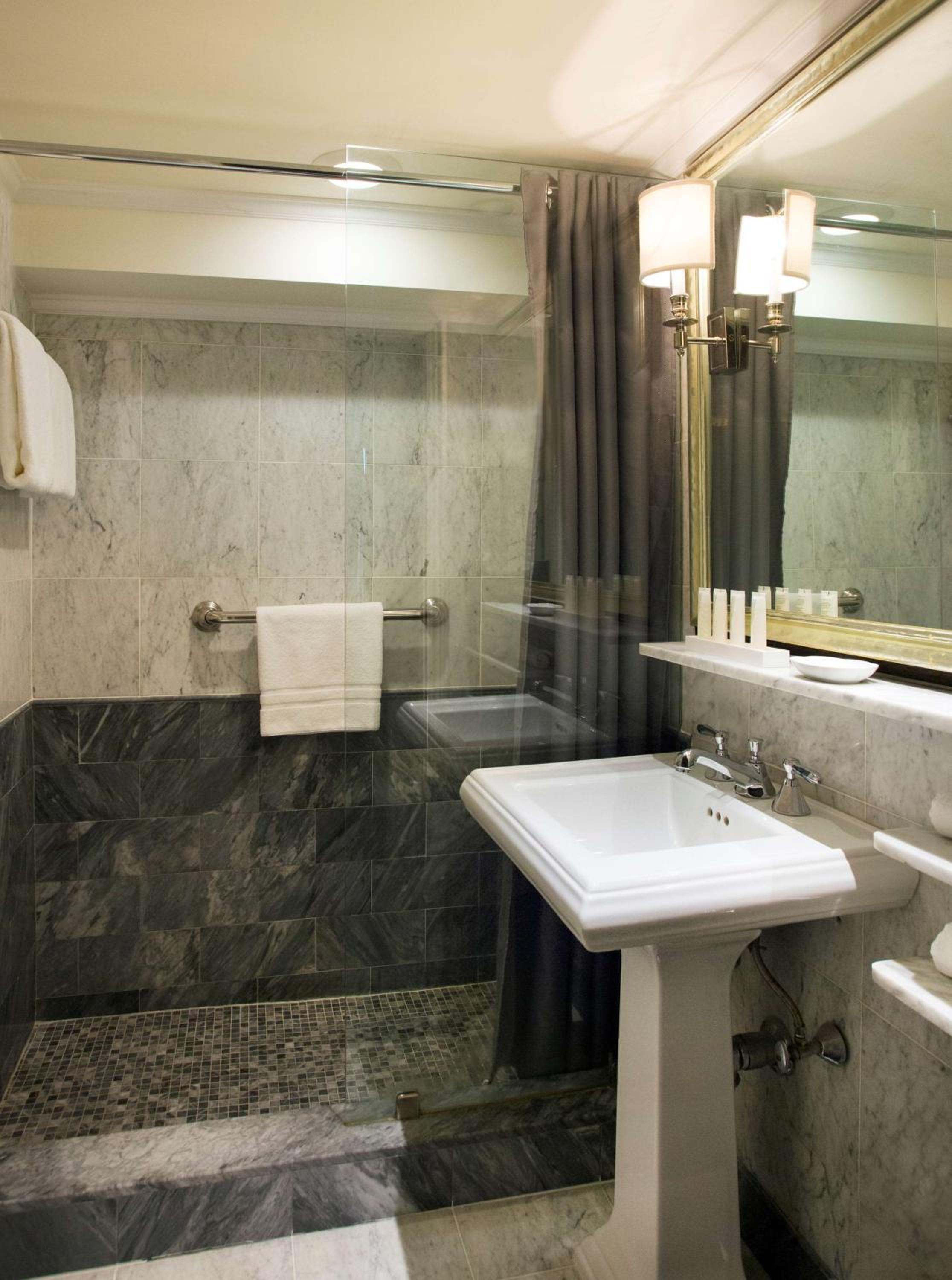 The Eliot Hotel