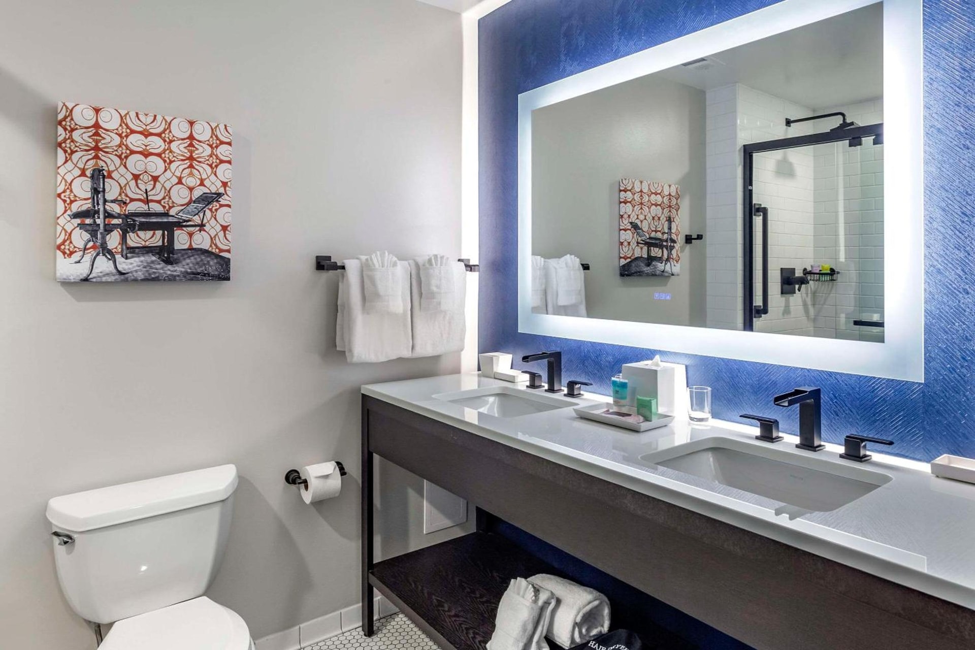 Hilton Vacation Club Hotel Blake Chicago