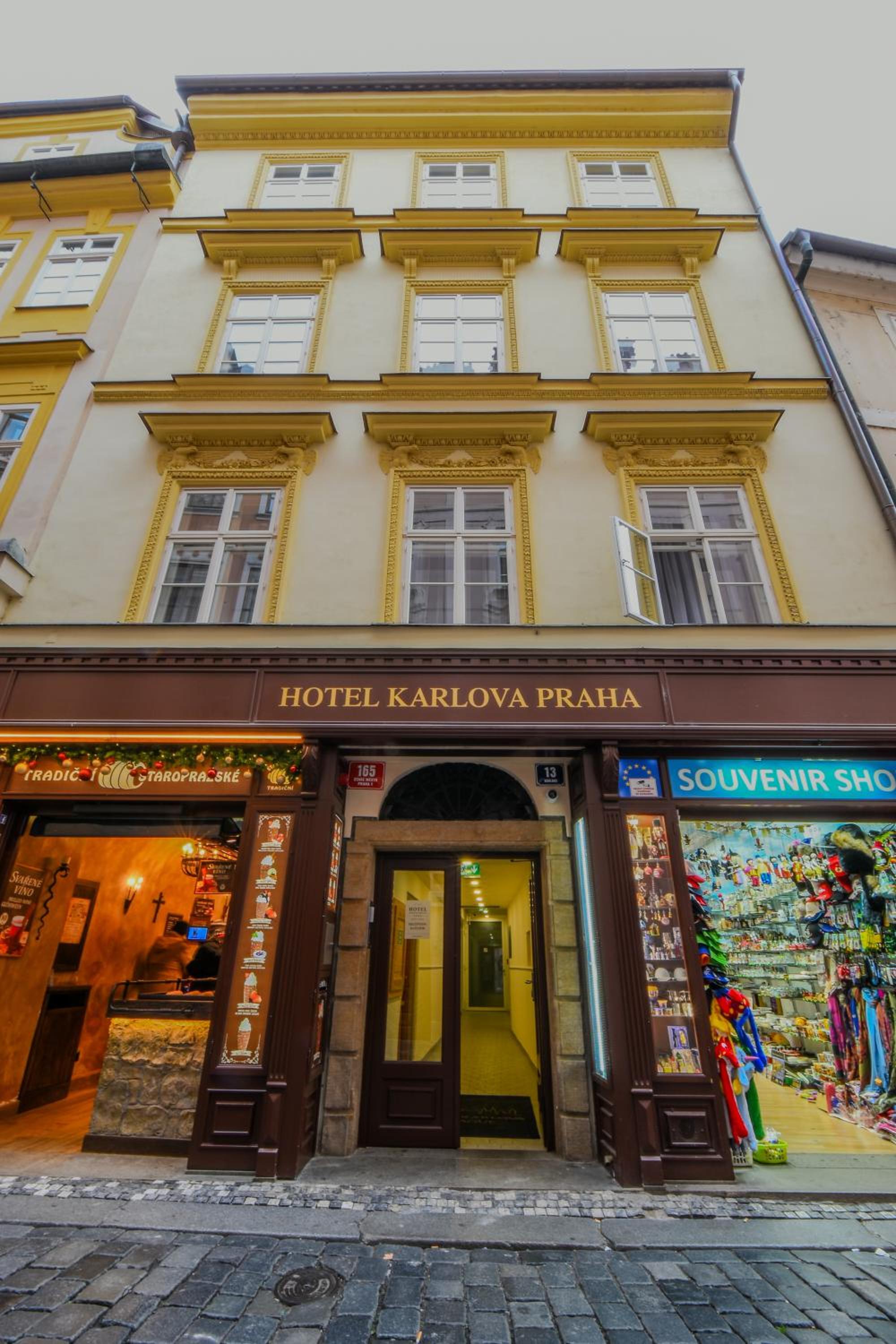 Hotel Karlova Prague