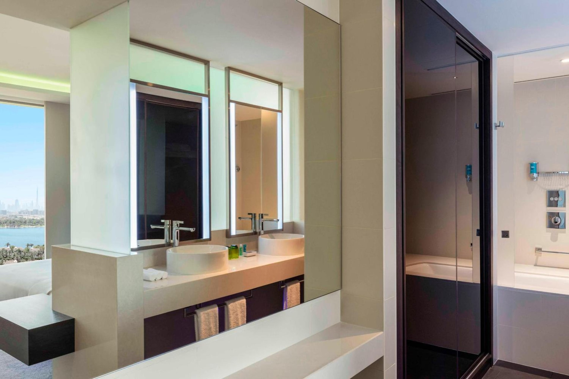 Aloft by Marriott Dubai Creek
