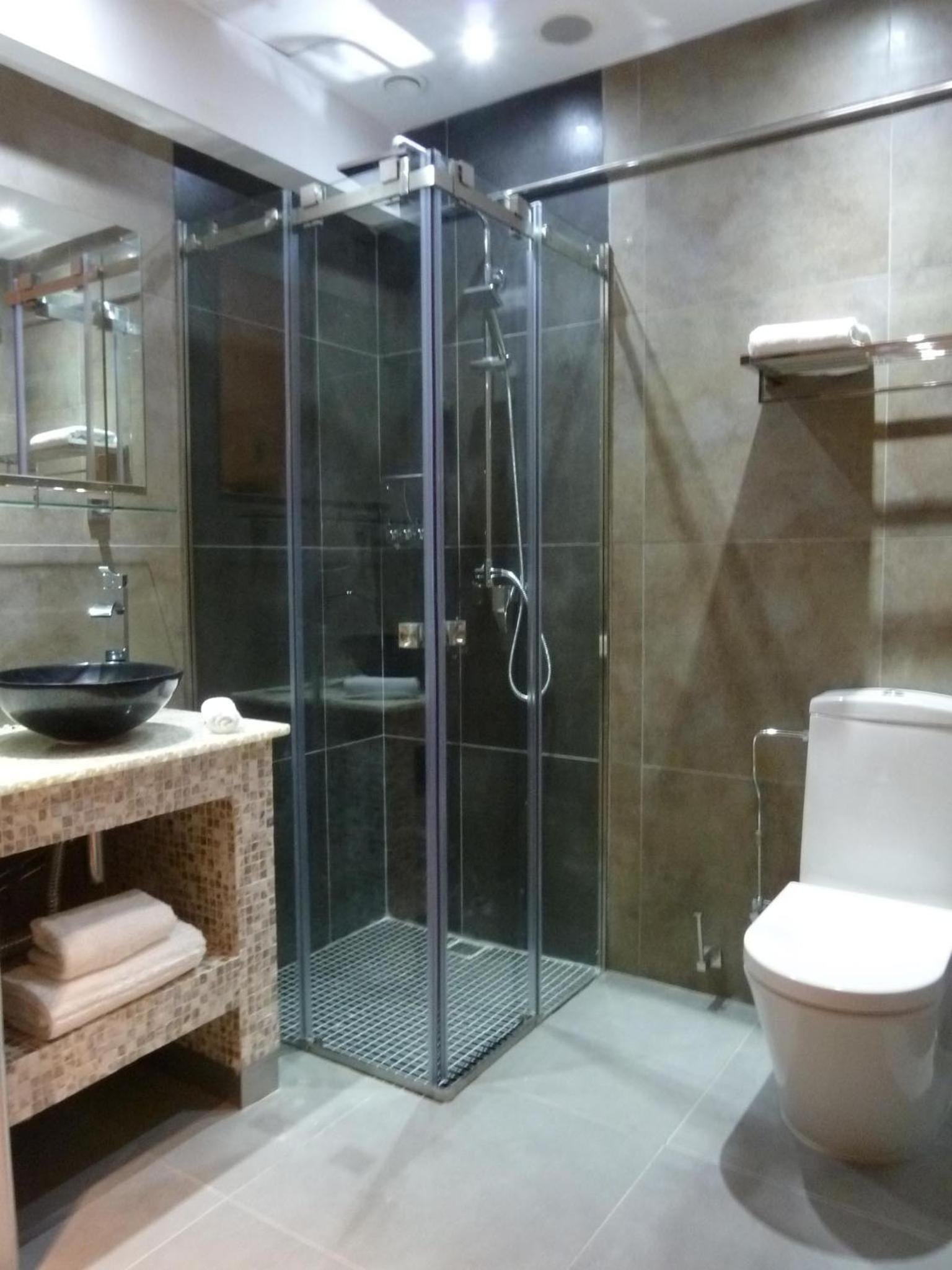 Achilleos City Hotel