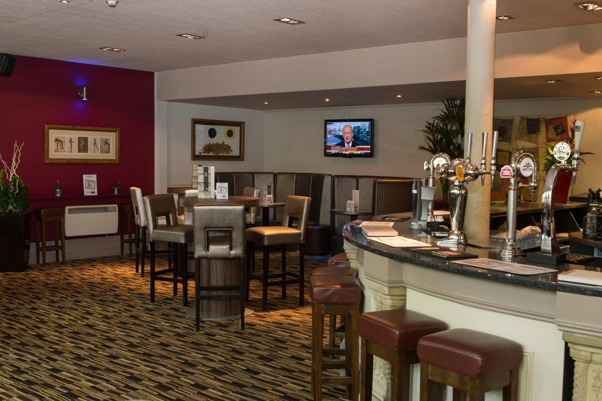 The Crown Hotel