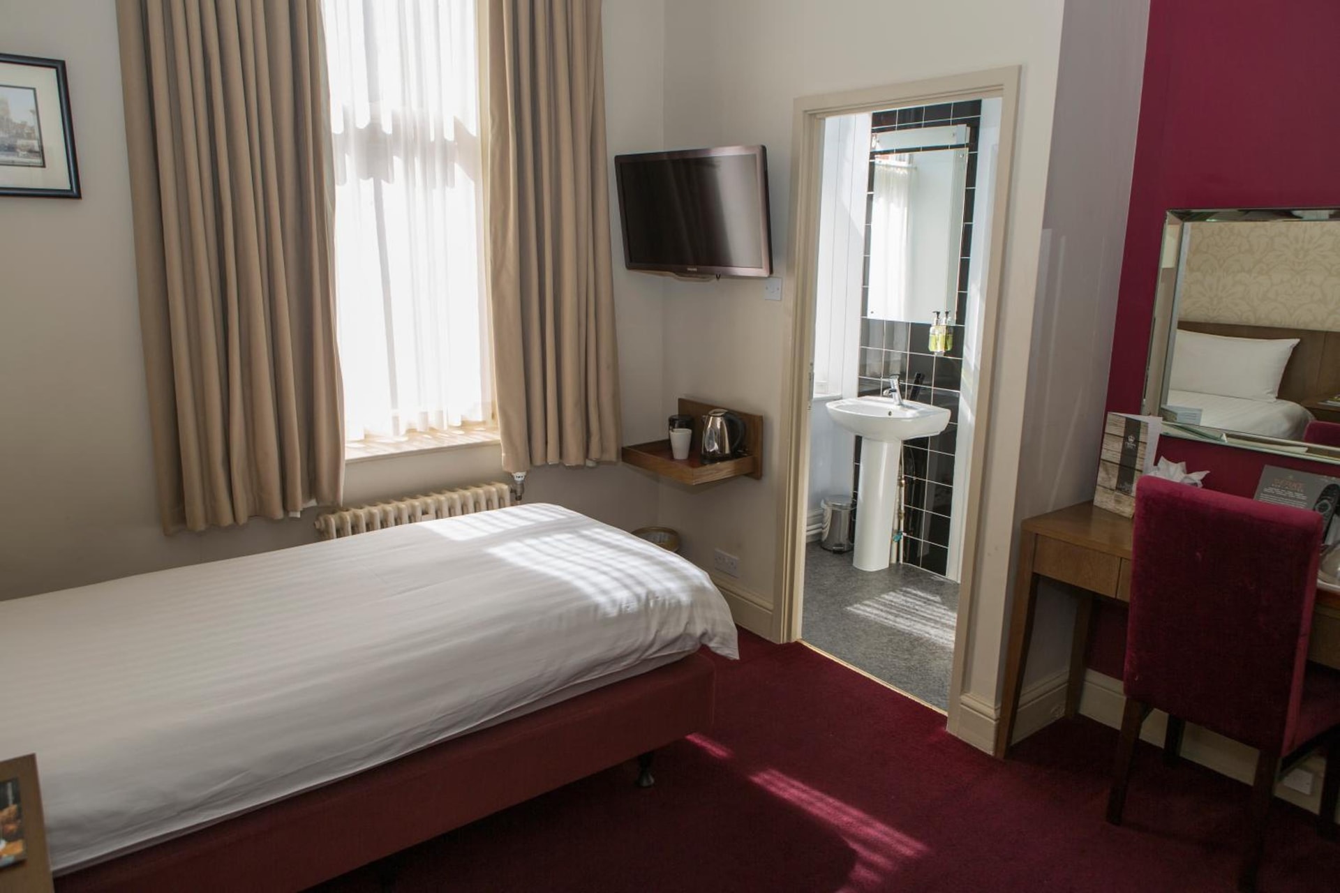 The Crown Hotel