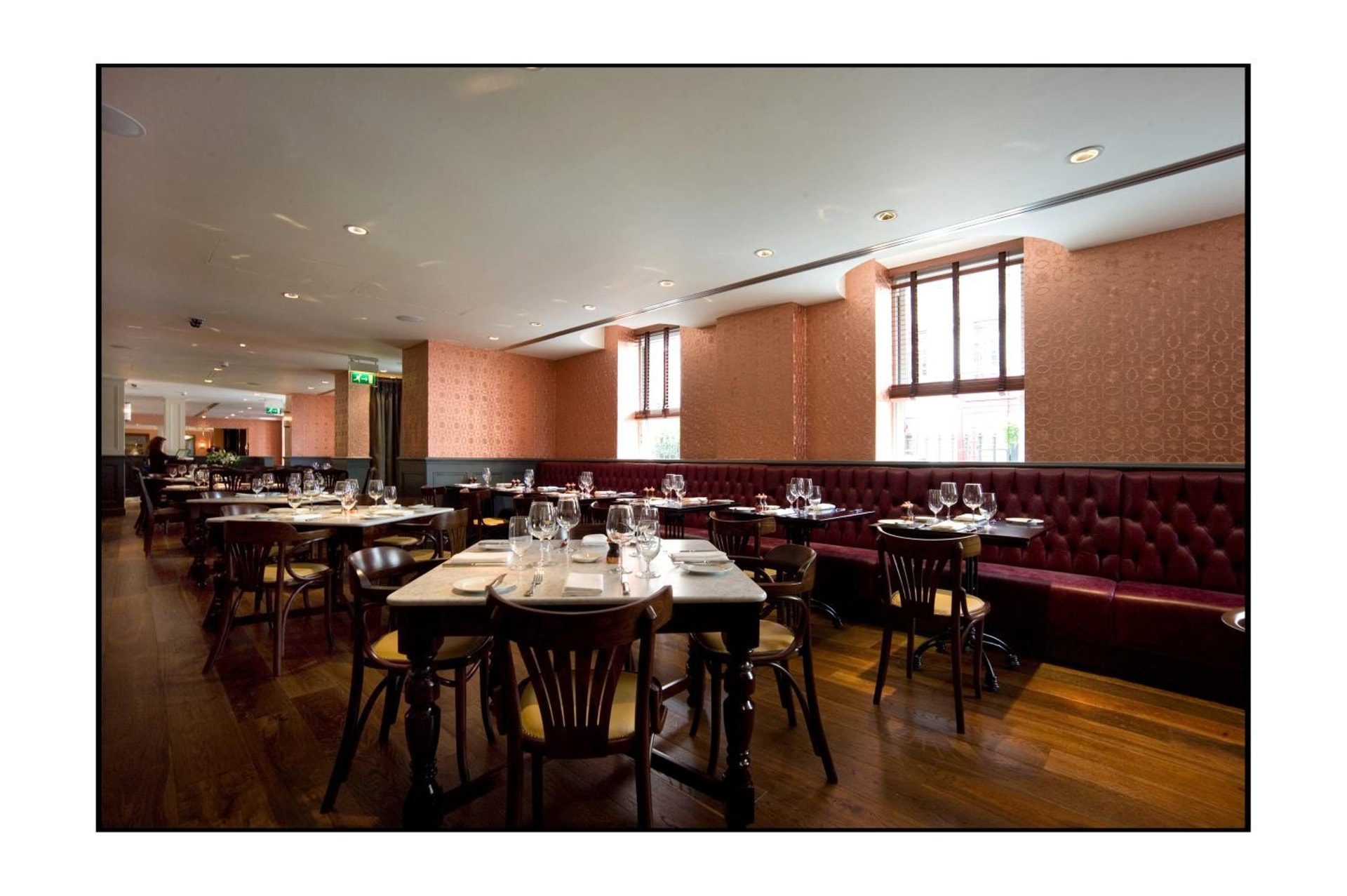 restaurant