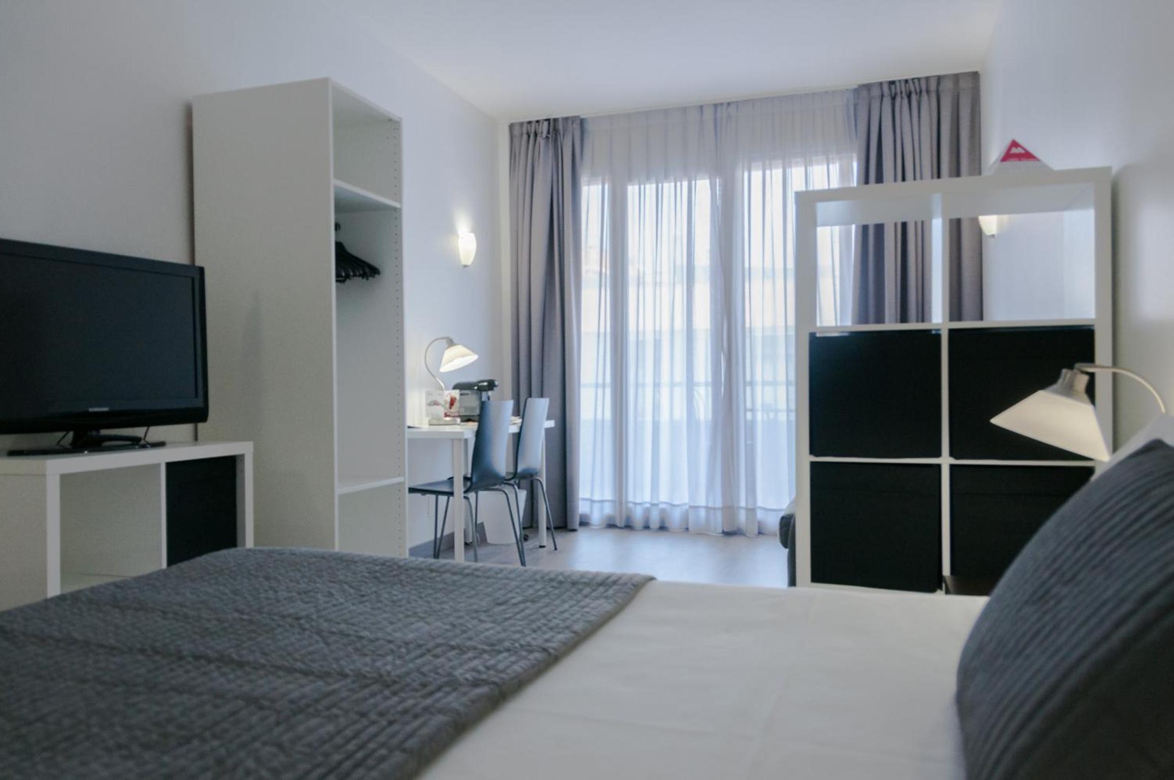 Aparthotel Atenea Calabria