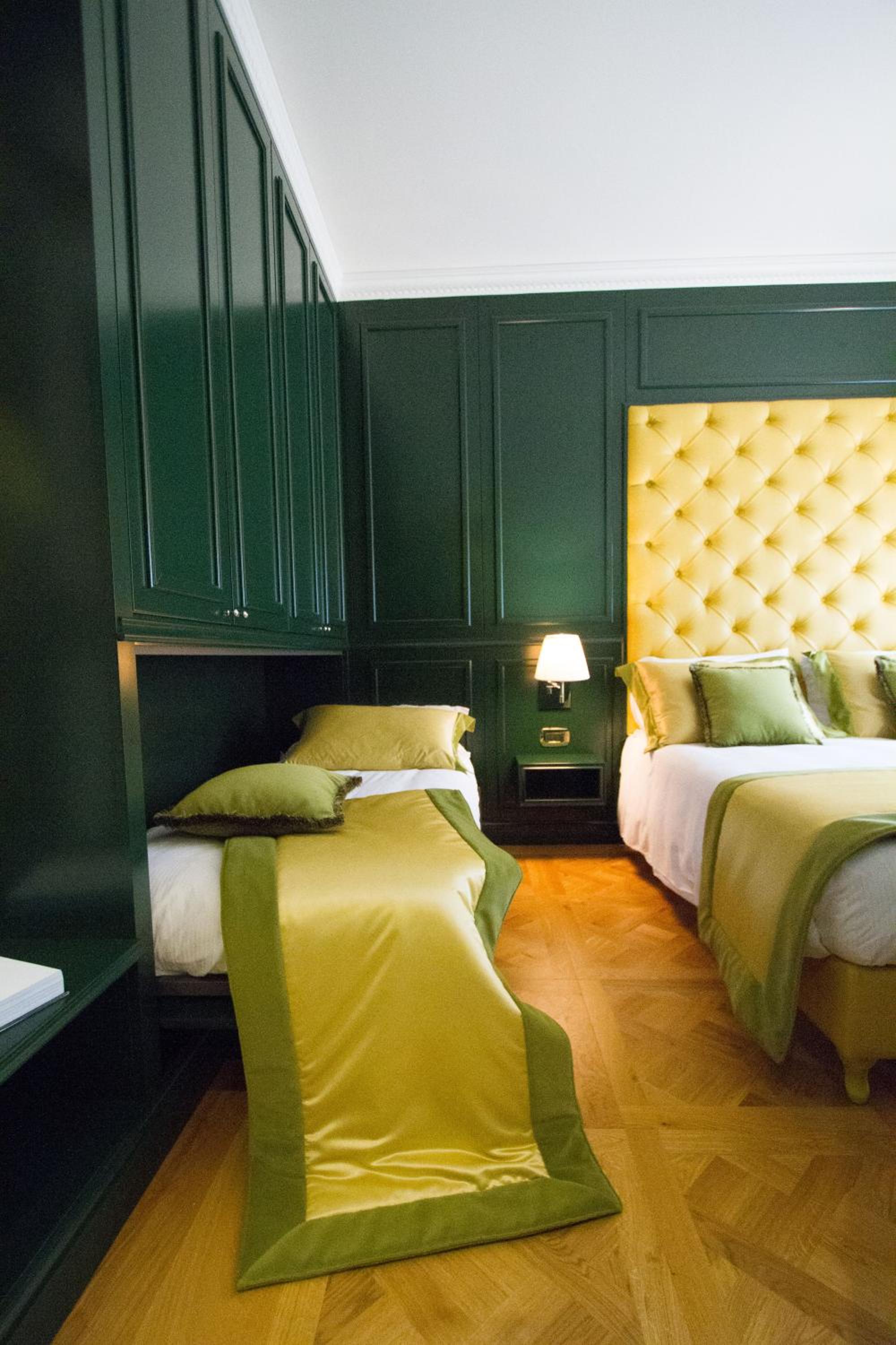 Ambra Cortina Luxury&Fashion Hotel