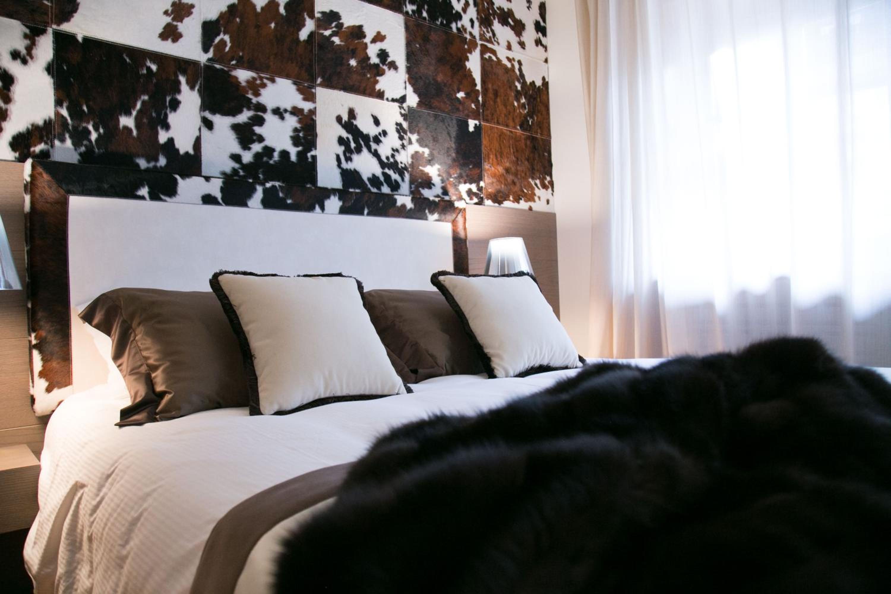 Ambra Cortina Luxury&Fashion Hotel