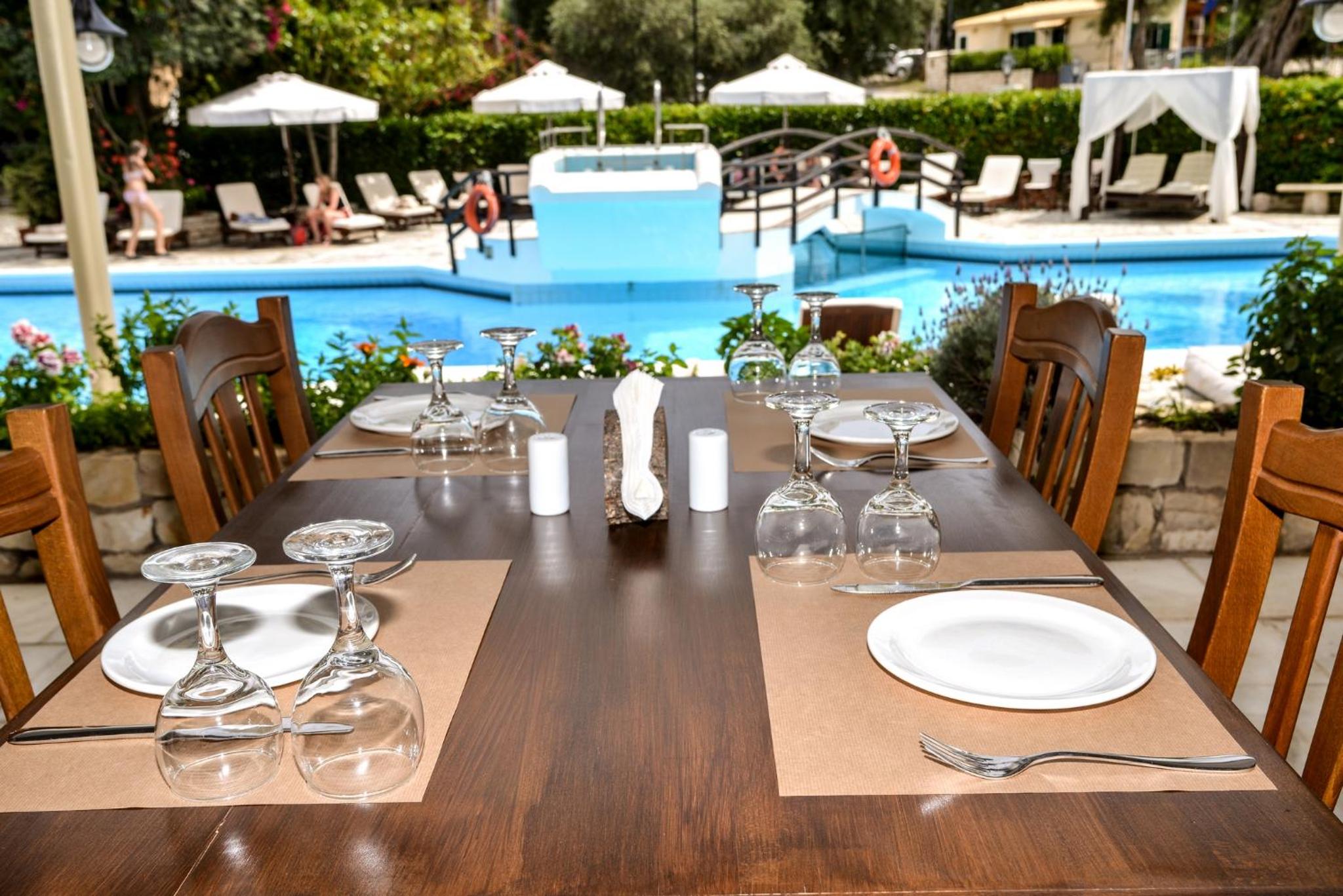 Paxos Club Resort & SPA