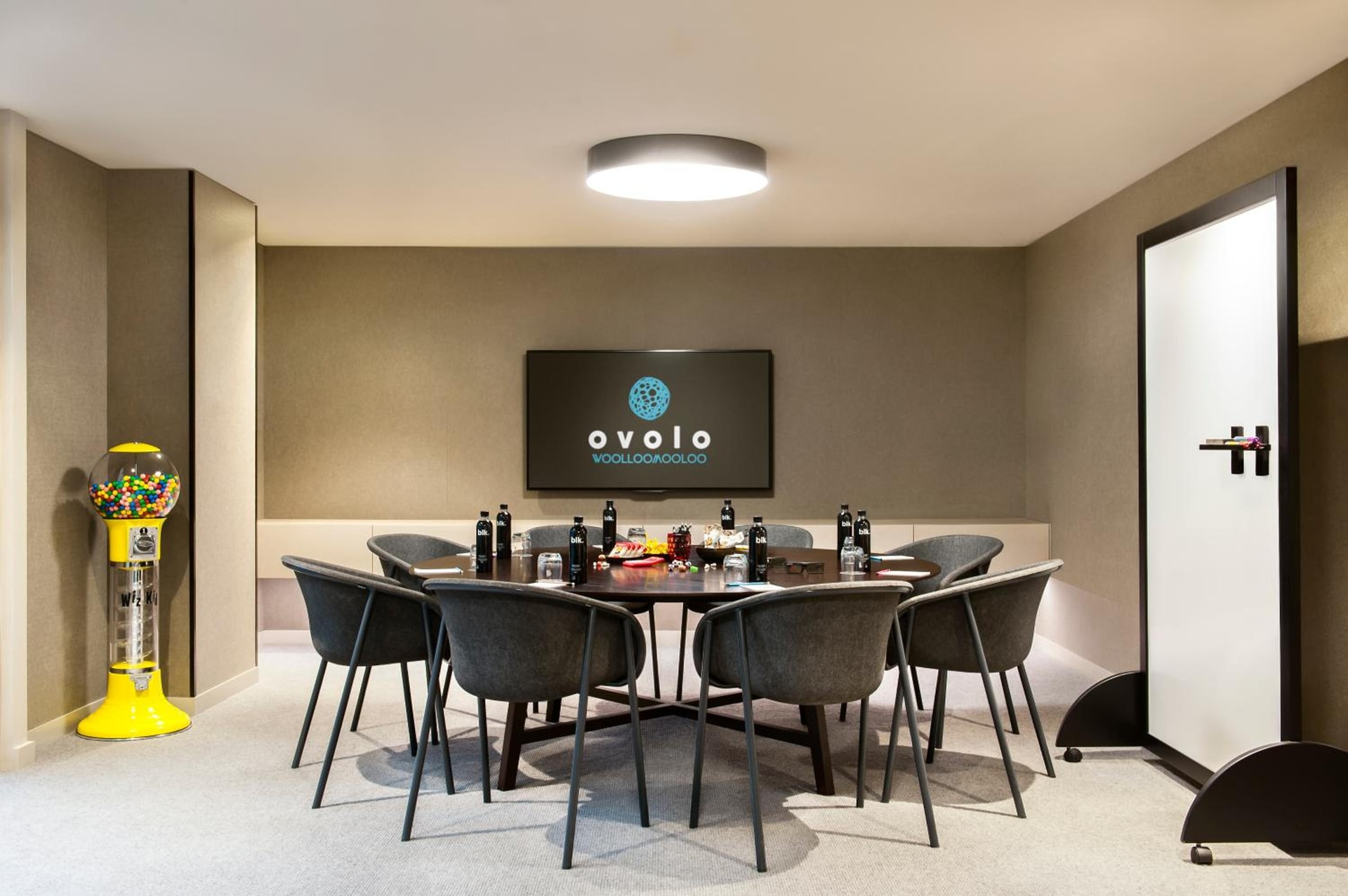 Ovolo Sydney Woolloomooloo, a Wyndham Hotel