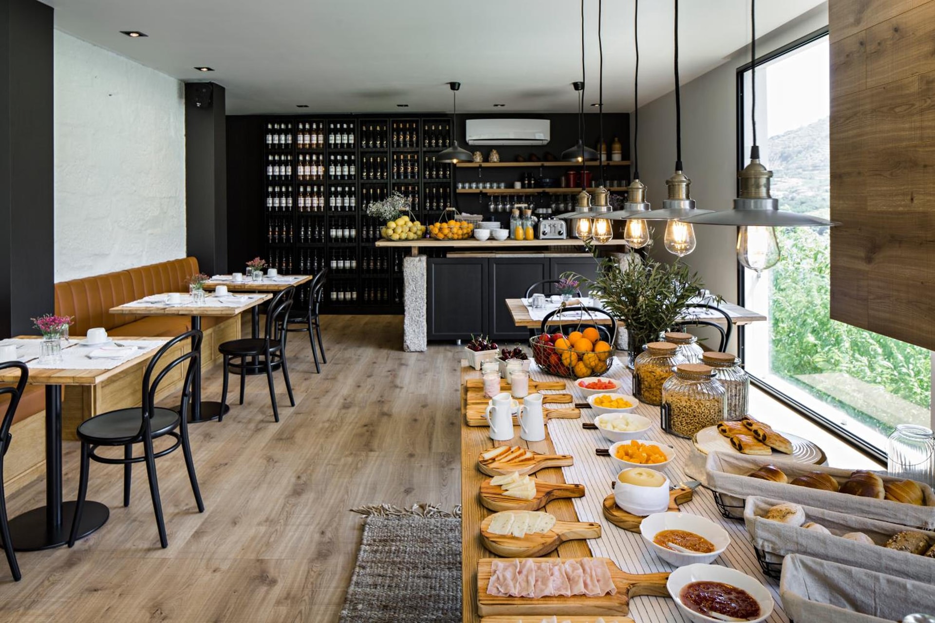 Quinta de S.Bernardo - Winery & Farmhouse