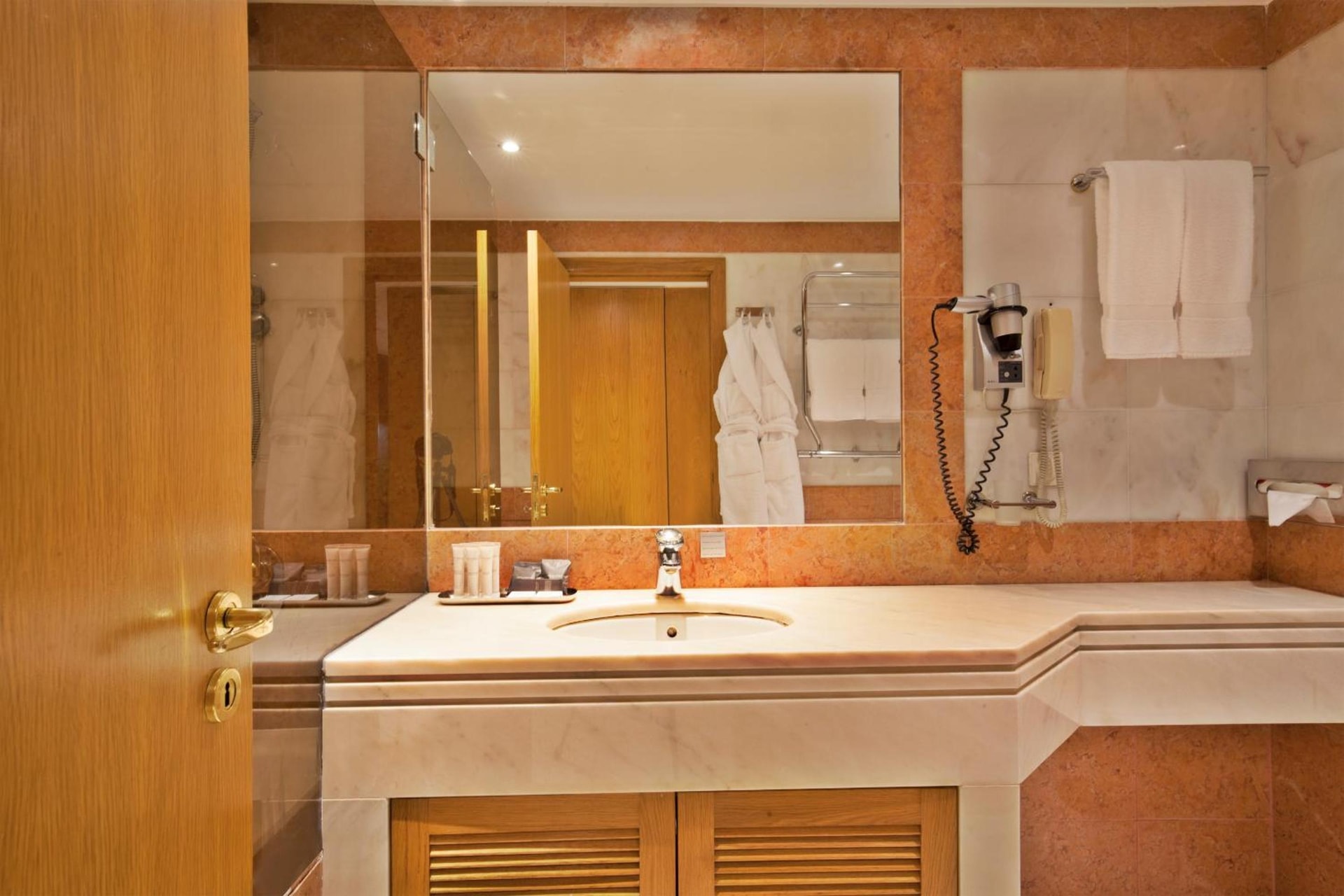 Altis Suites Apartamentos Turísticos