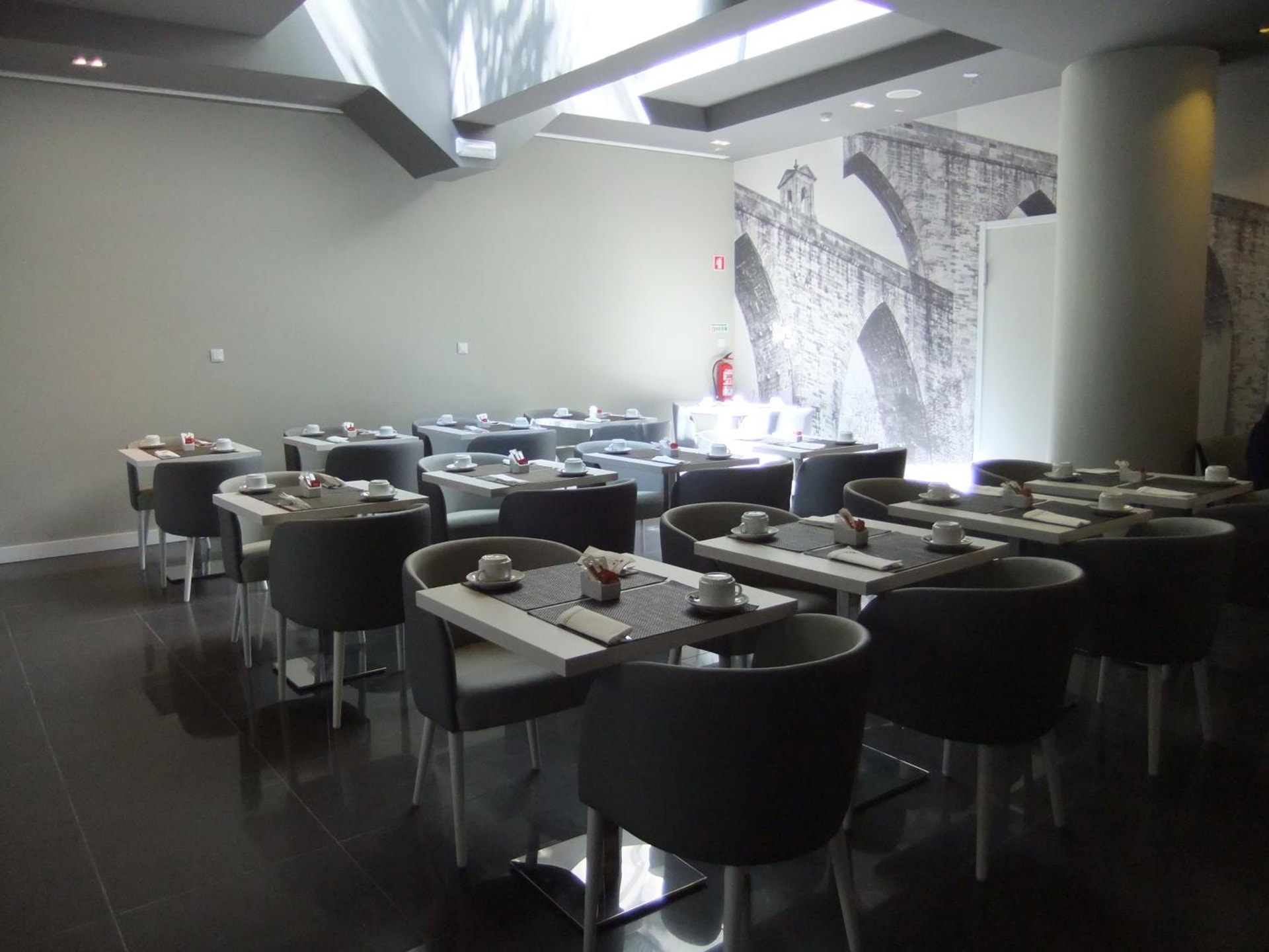 Lisbon Sao Bento Hotel