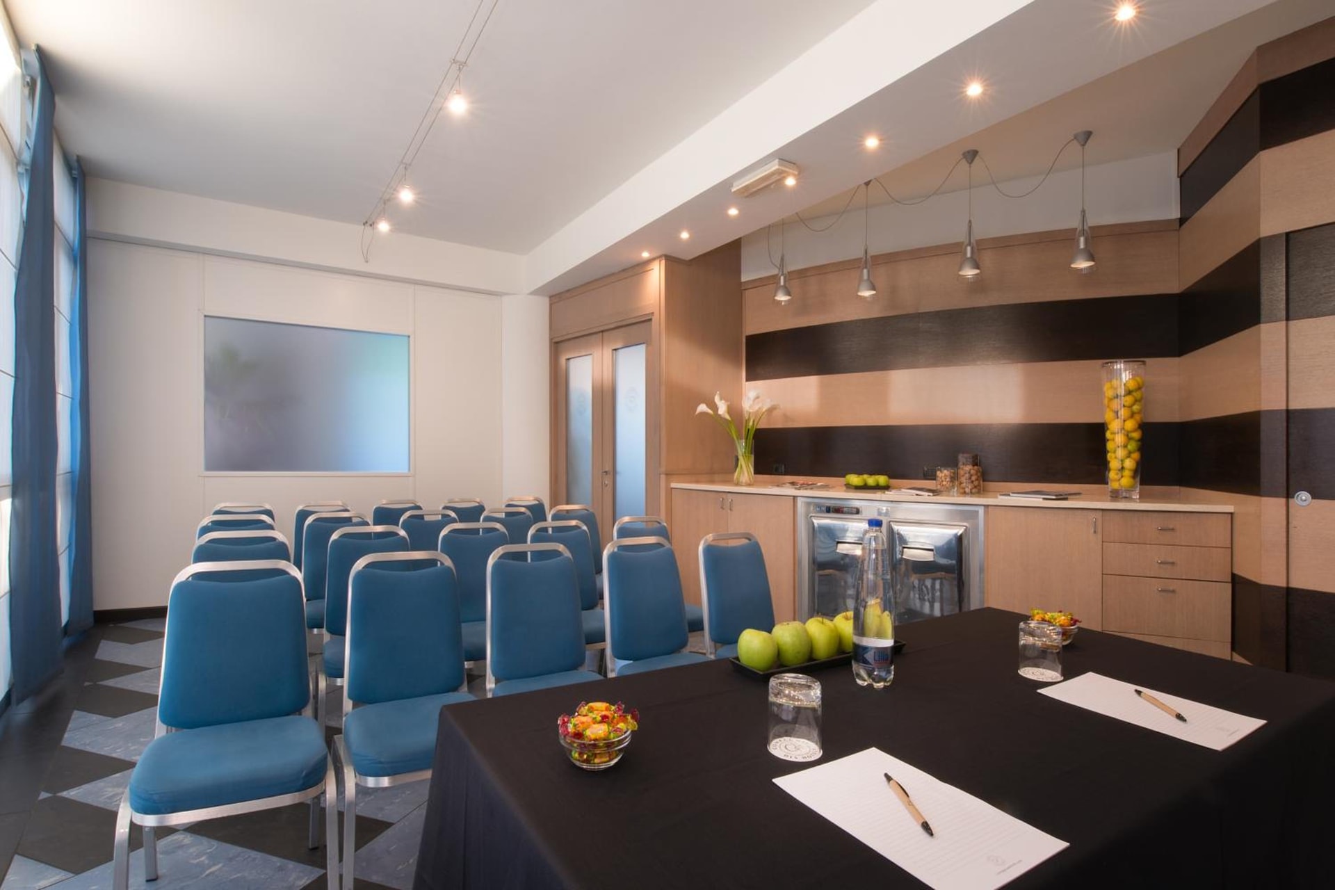 meeting & event spaces