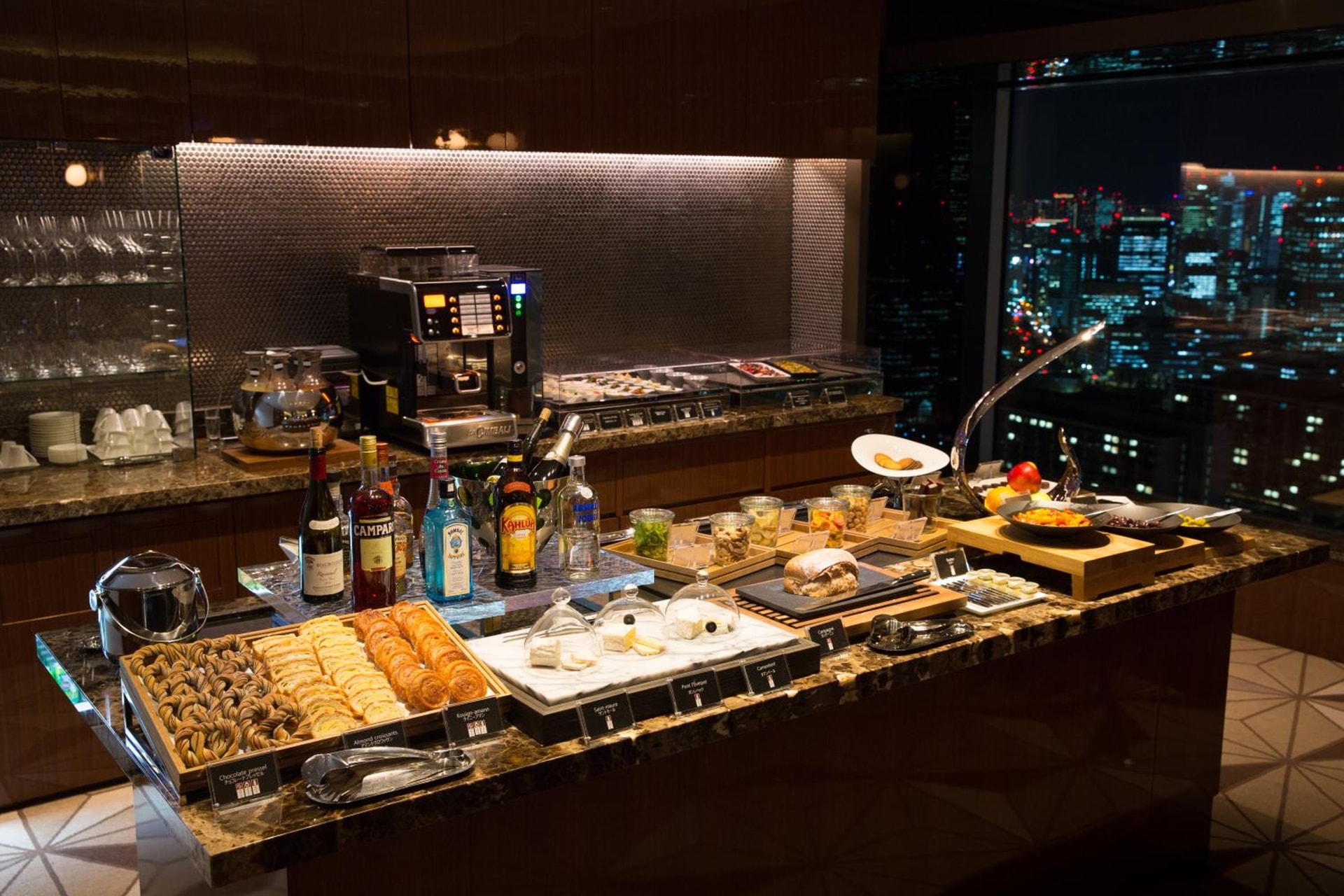 The Prince Gallery Tokyo Kioicho, a Luxury Collection Hotel