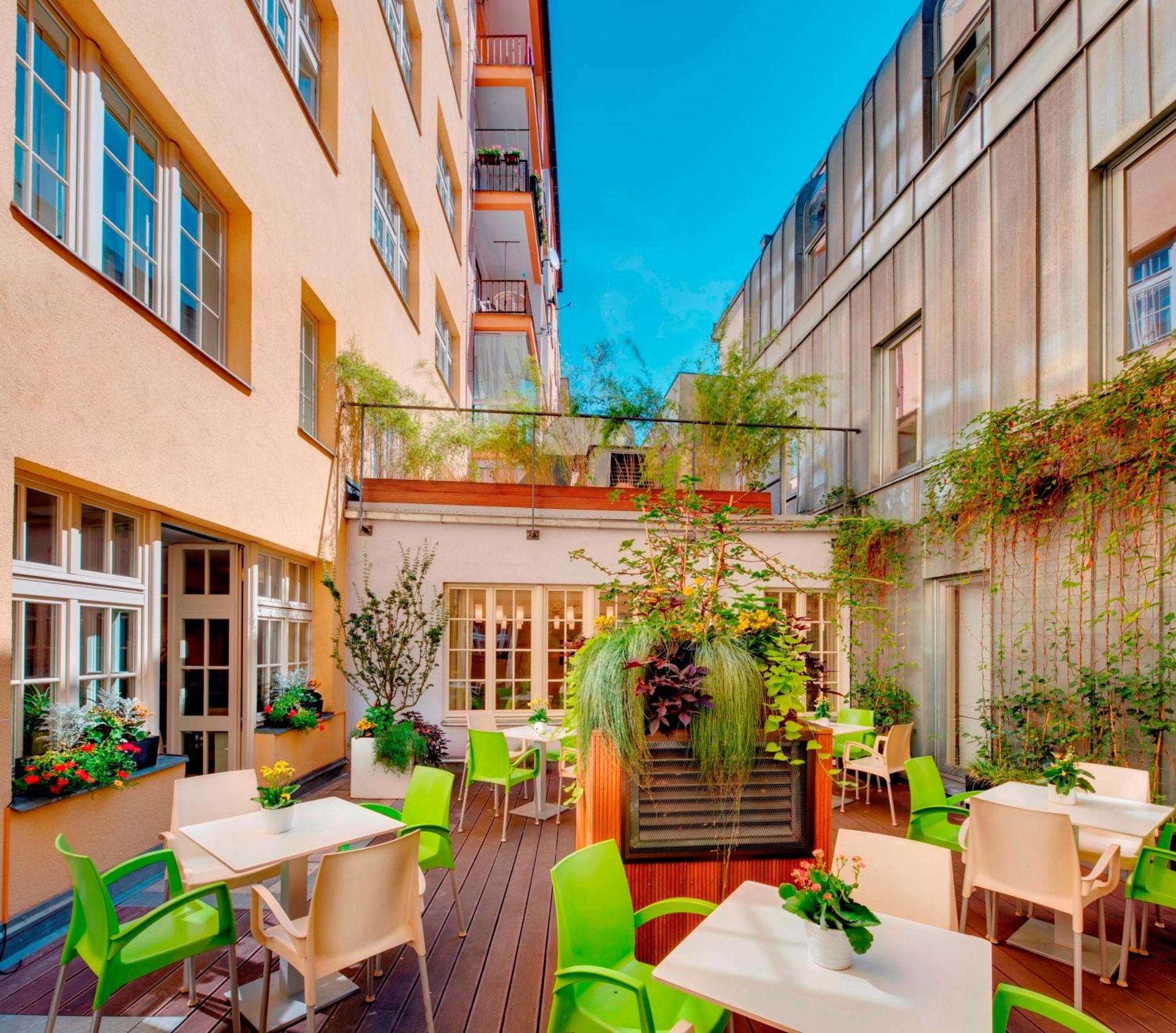 Hotel Clement