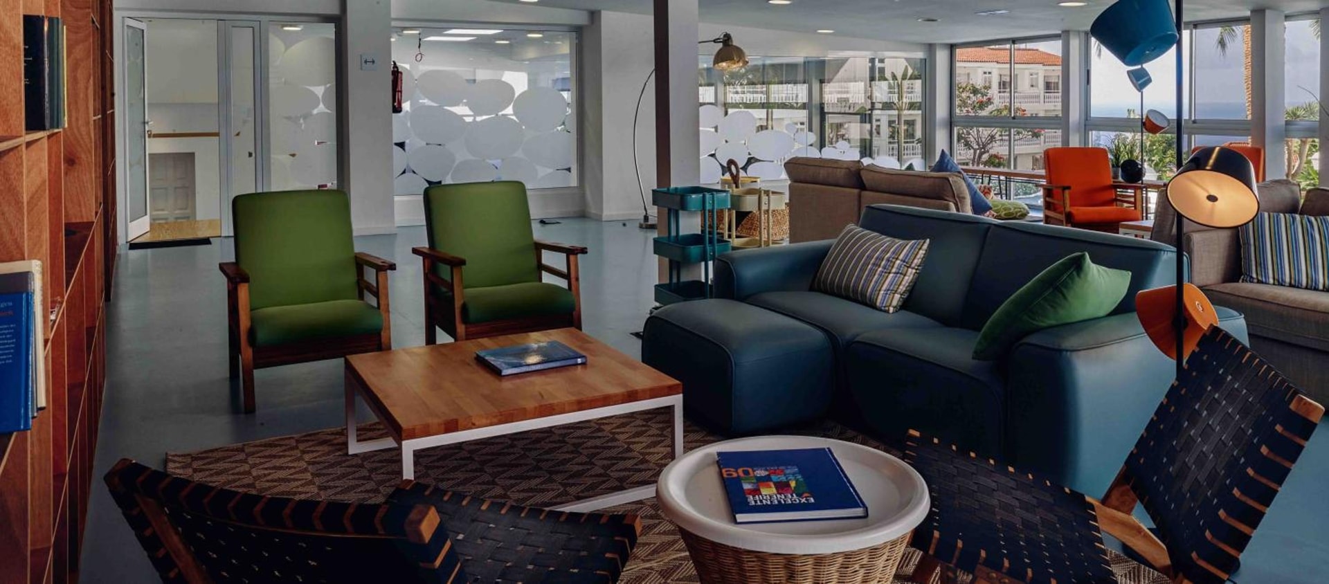 lounge