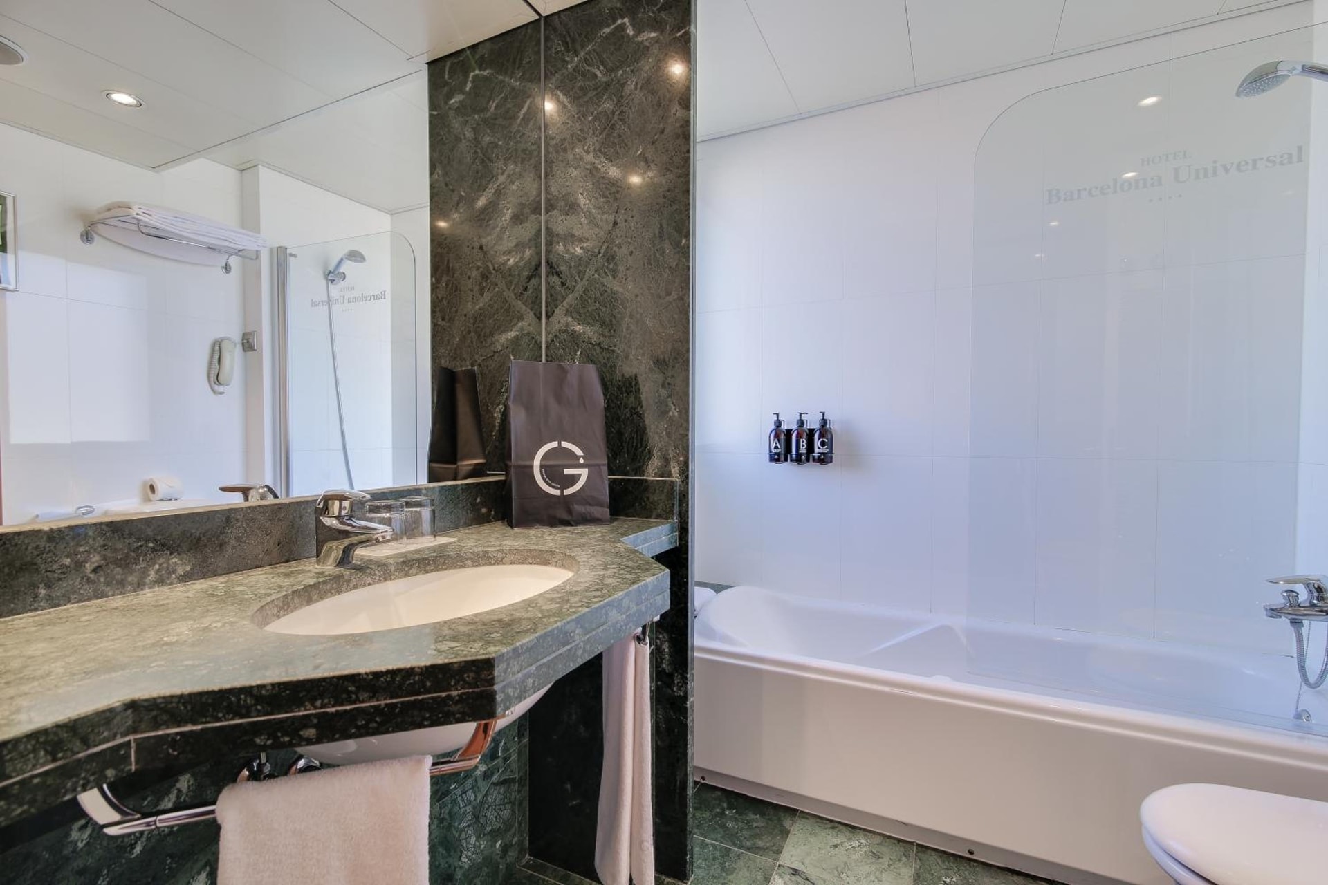 Hotel Barcelona Universal