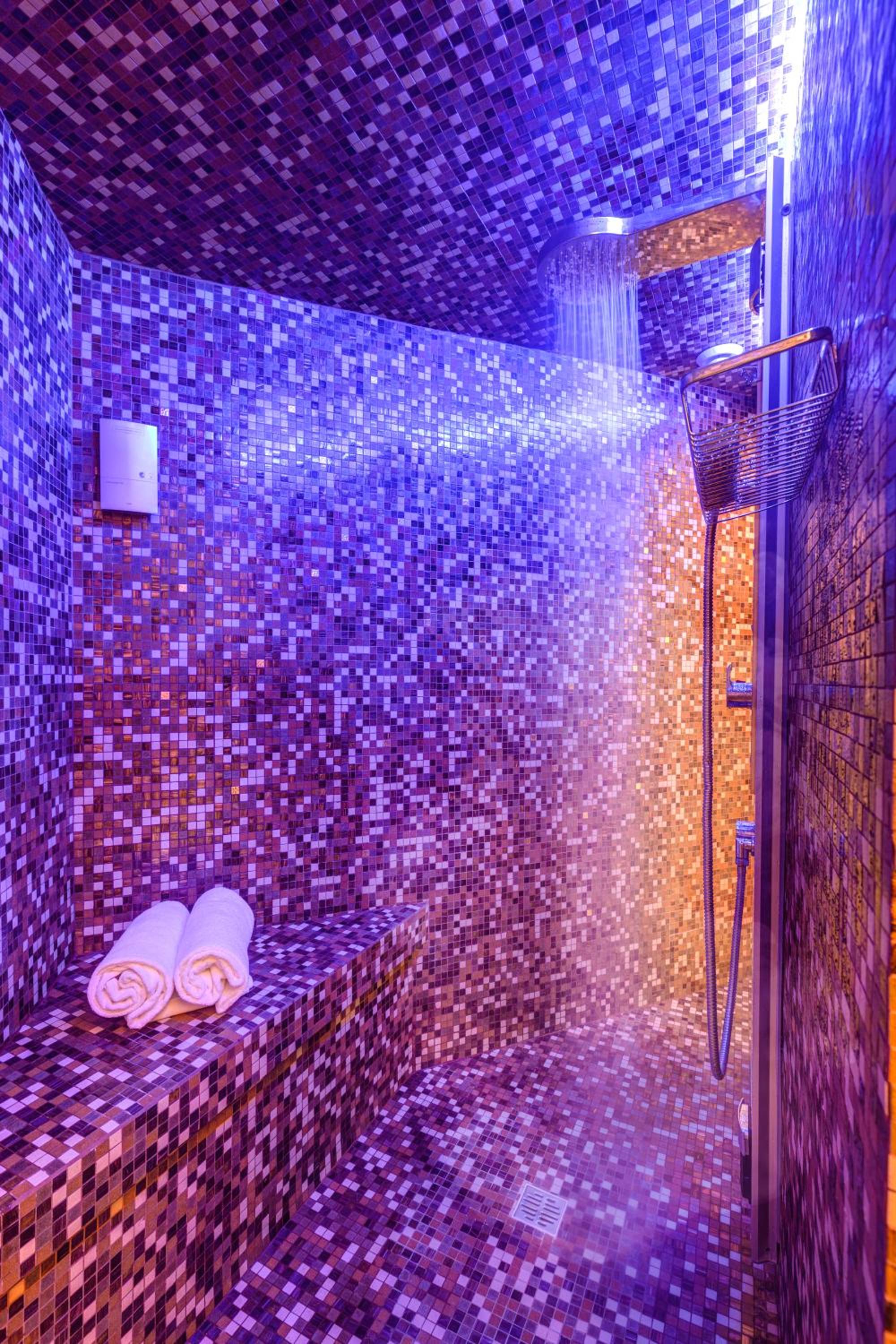 Dharma Luxury Hotel & SPA