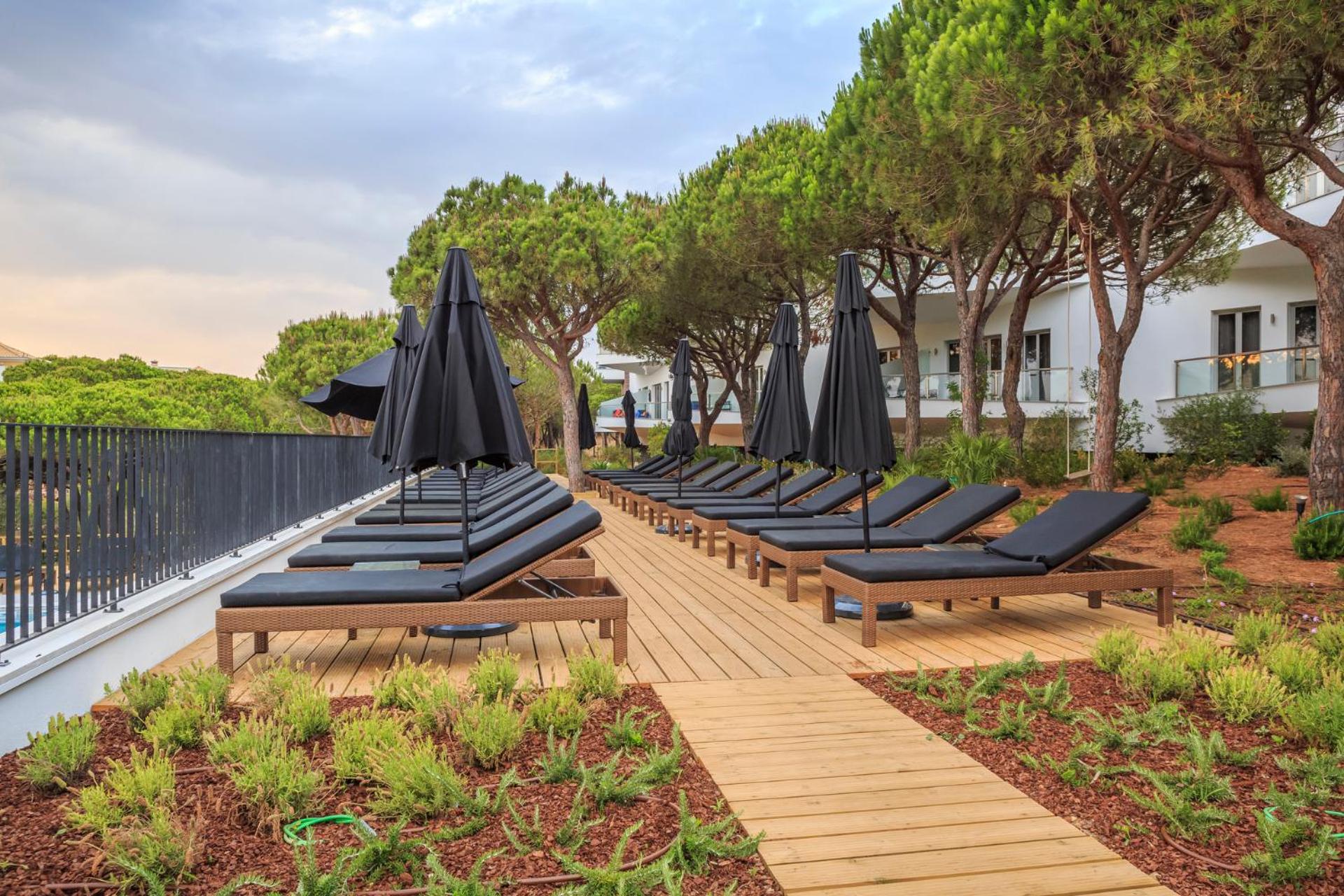 outdoor bbq area