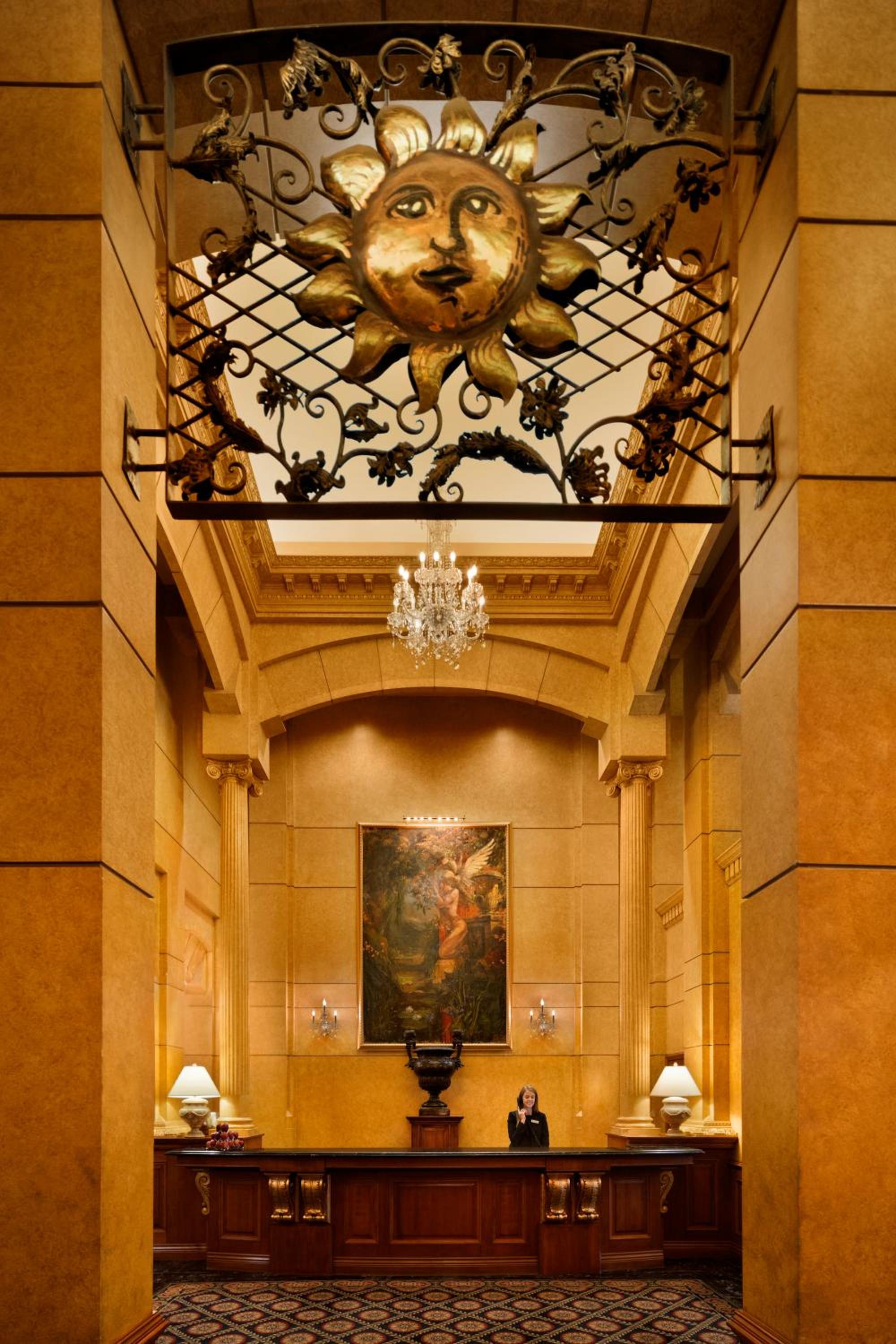 Hotel Le Soleil by Executive Hotels