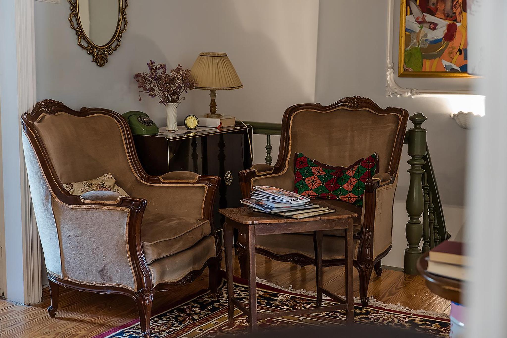 Athens Quinta