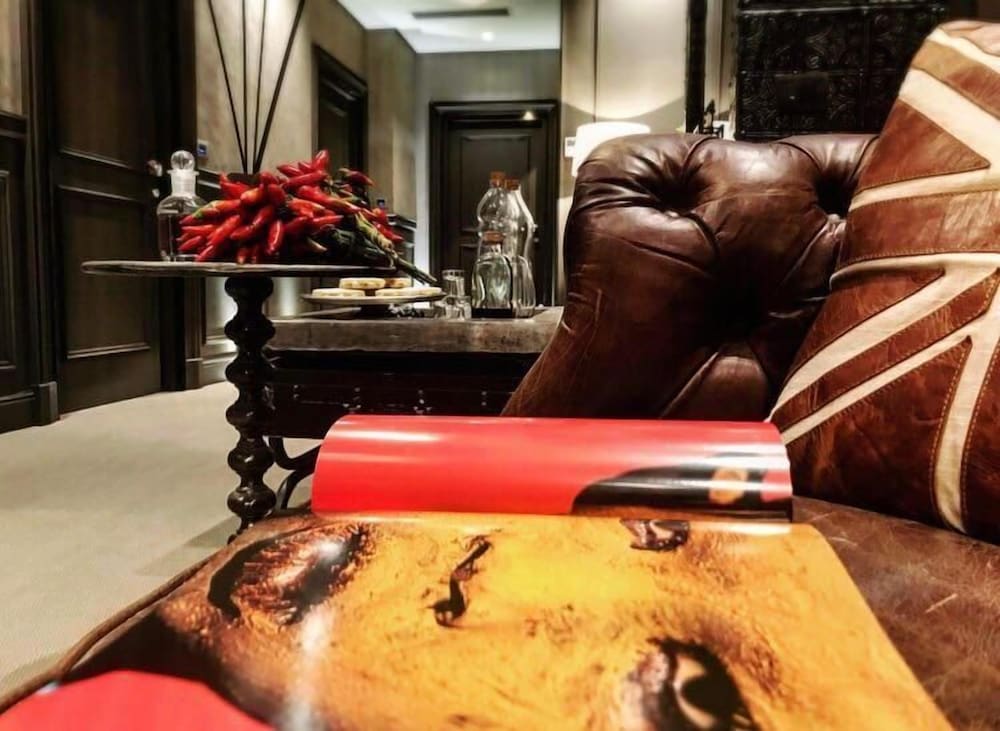 lounge