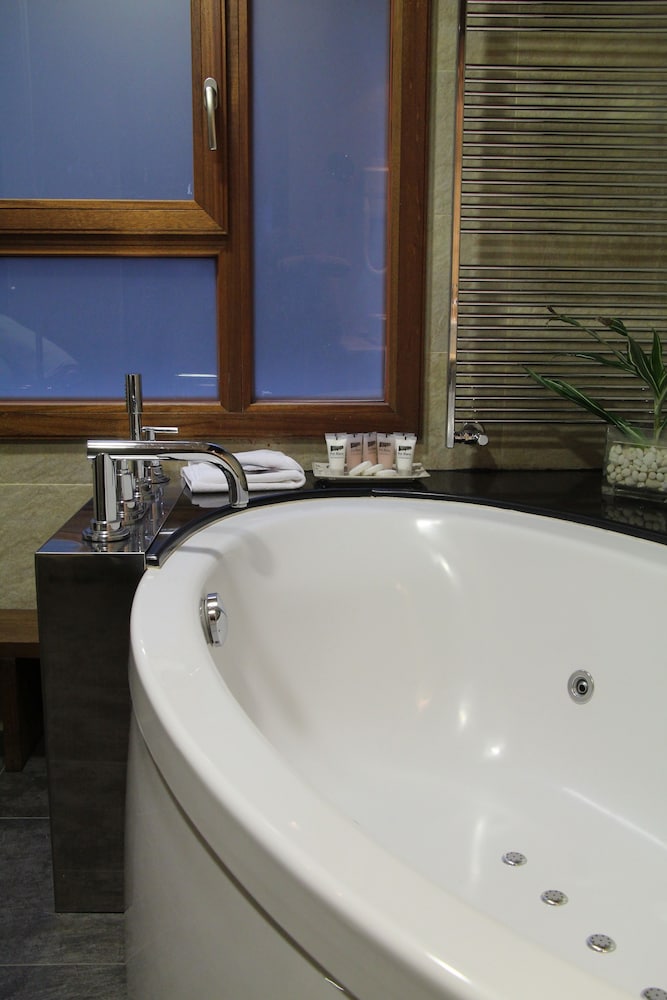 Hotel Roc Blanc & Spa