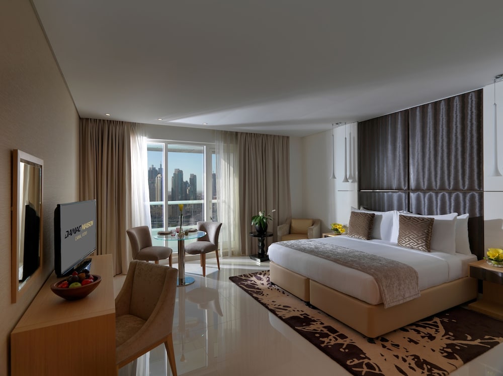 DAMAC Maison Canal Views
